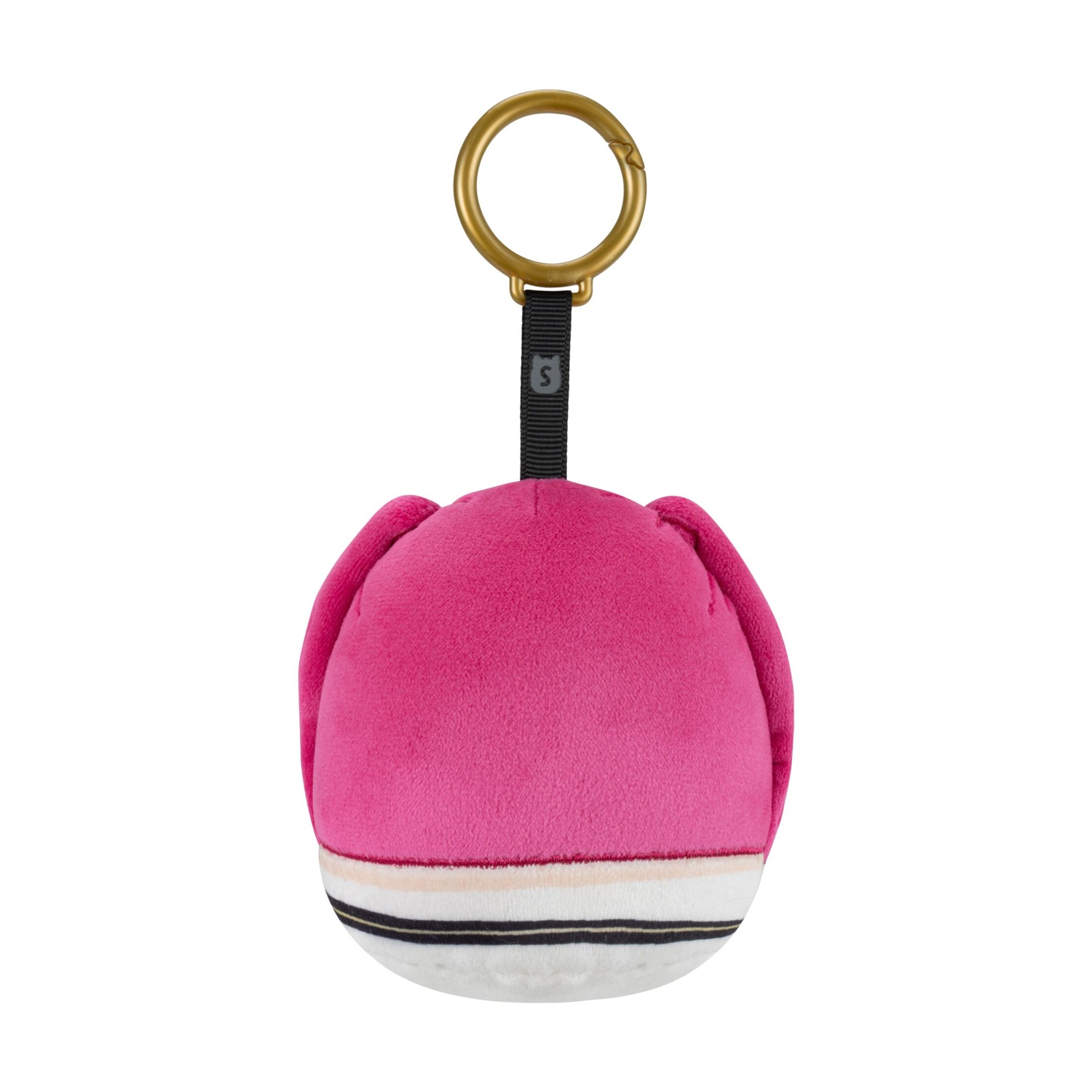 Un portachiavi di peluche rosa rotondo con fondo bianco e rigato e un anello dorato.