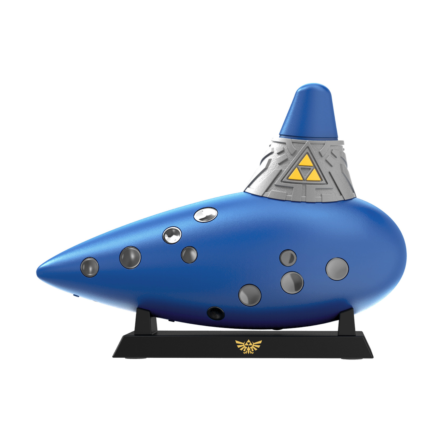 Un'ocarina blu con dettagli grigi e un simbolo Triforza giallo su un supporto nero con sfondo bianco.