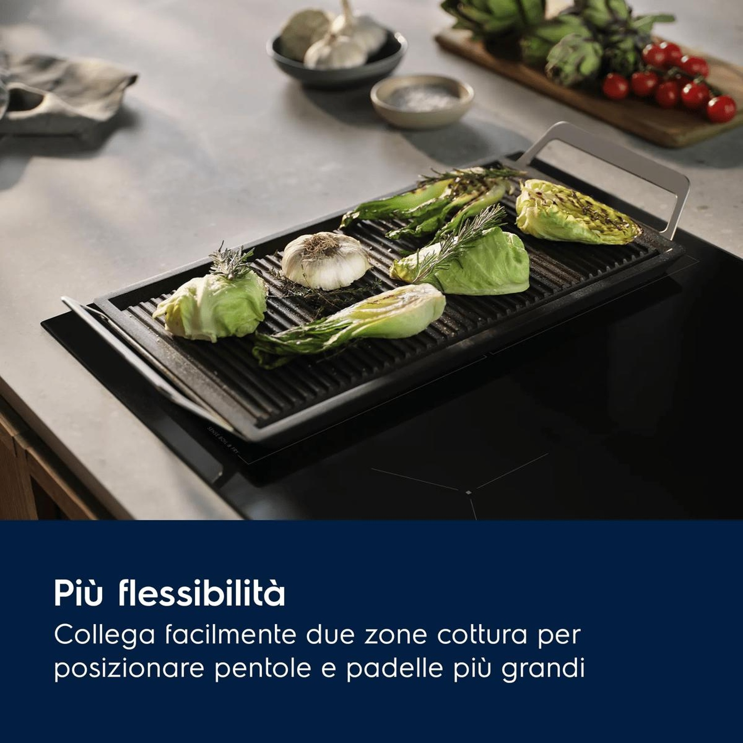 Verdure grigliano su una piastra su un piano cottura moderno.