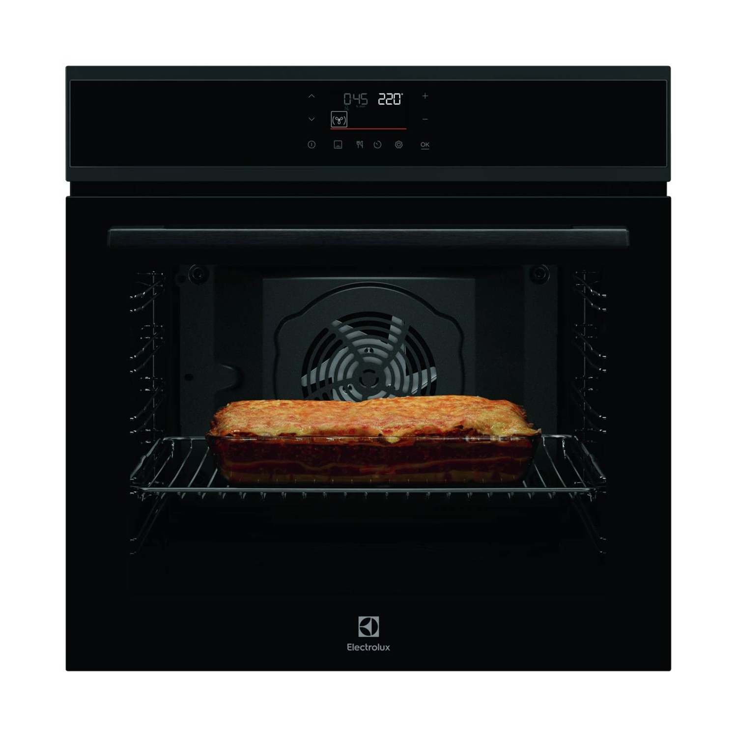 Un moderno forno da incasso Electrolux nero con display digitale mostra lasagne su una griglia.