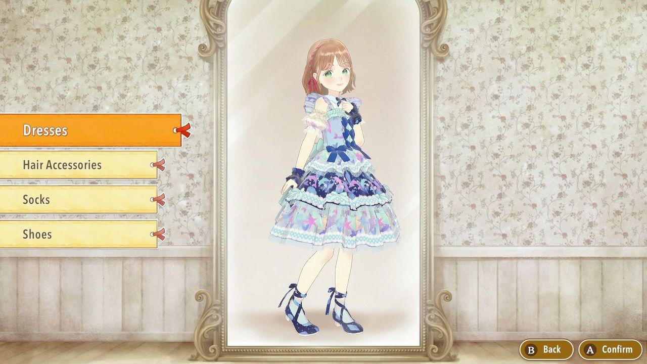 Anime-Mädchen in einem blauen Kleid vor einem Spiegel mit Menüoptionen.