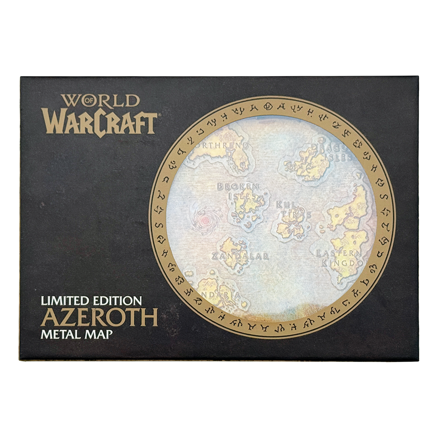 Mapa metálico de Azeroth de edición limitada de World of Warcraft en una caja negra con un mapa circular.