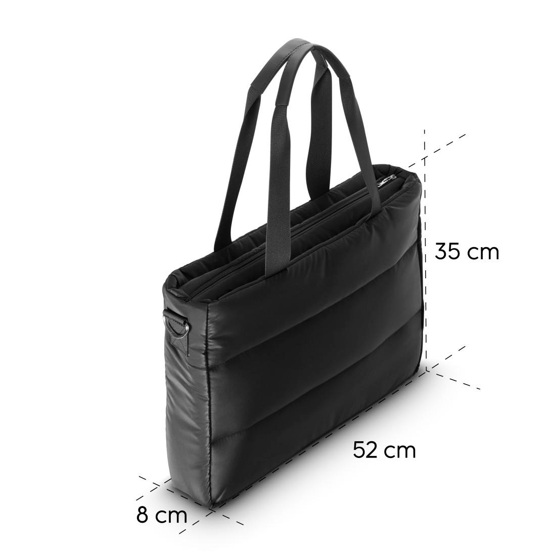 Schwarze Stepptasche mit Maßen: 52 cm Breite, 35 cm Höhe und 8 cm Tiefe.
