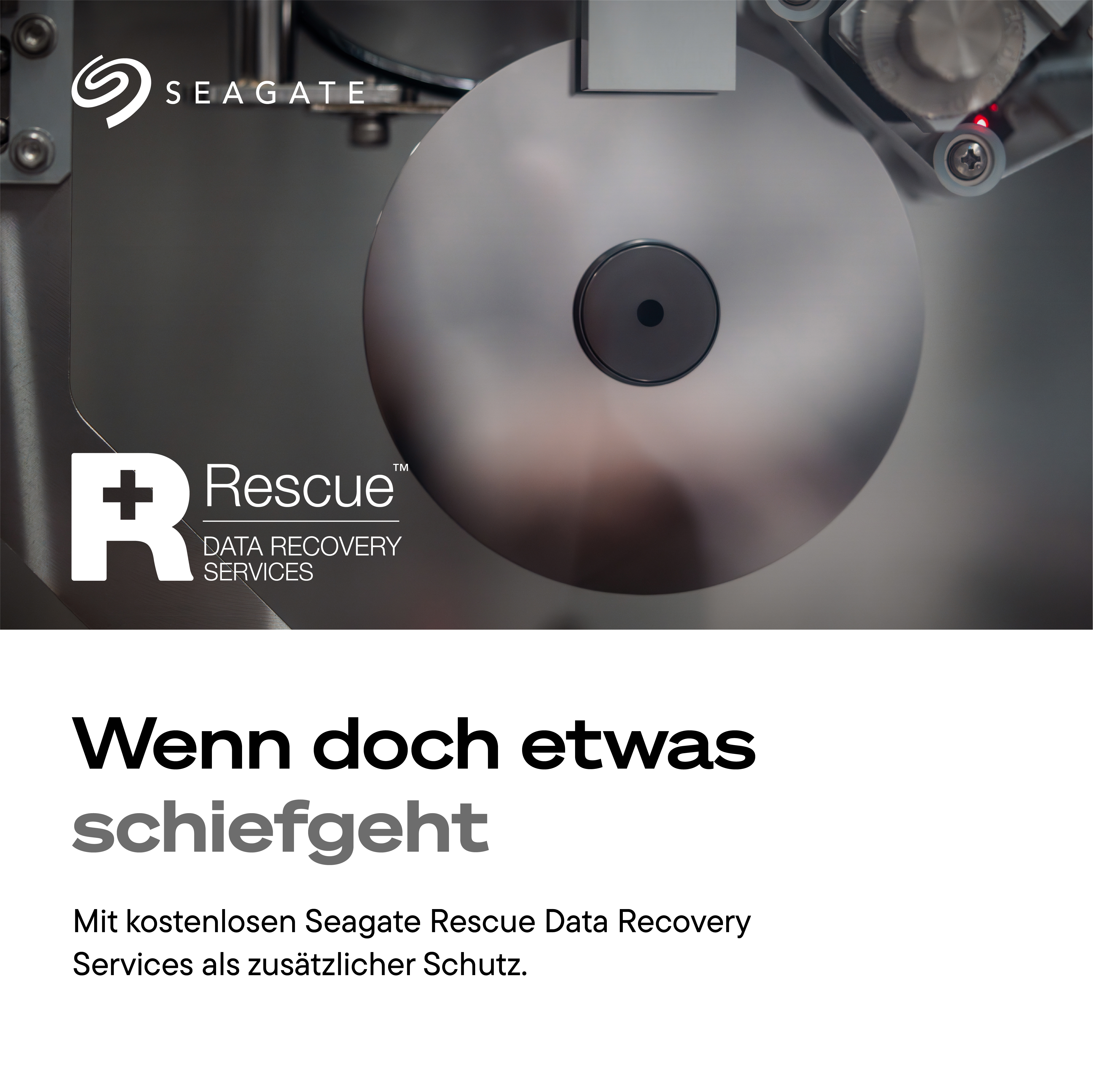 Seagate Festplattenscheibe im Reinraum mit Rescue-Logo und deutschem Text unten.