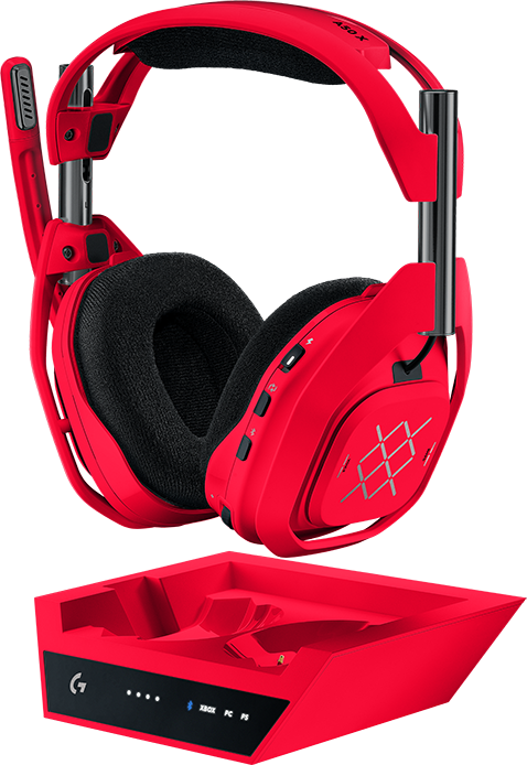 Élénkvörös gamer headset hozzáillő töltődokkolóval, fekete háttér előtt.