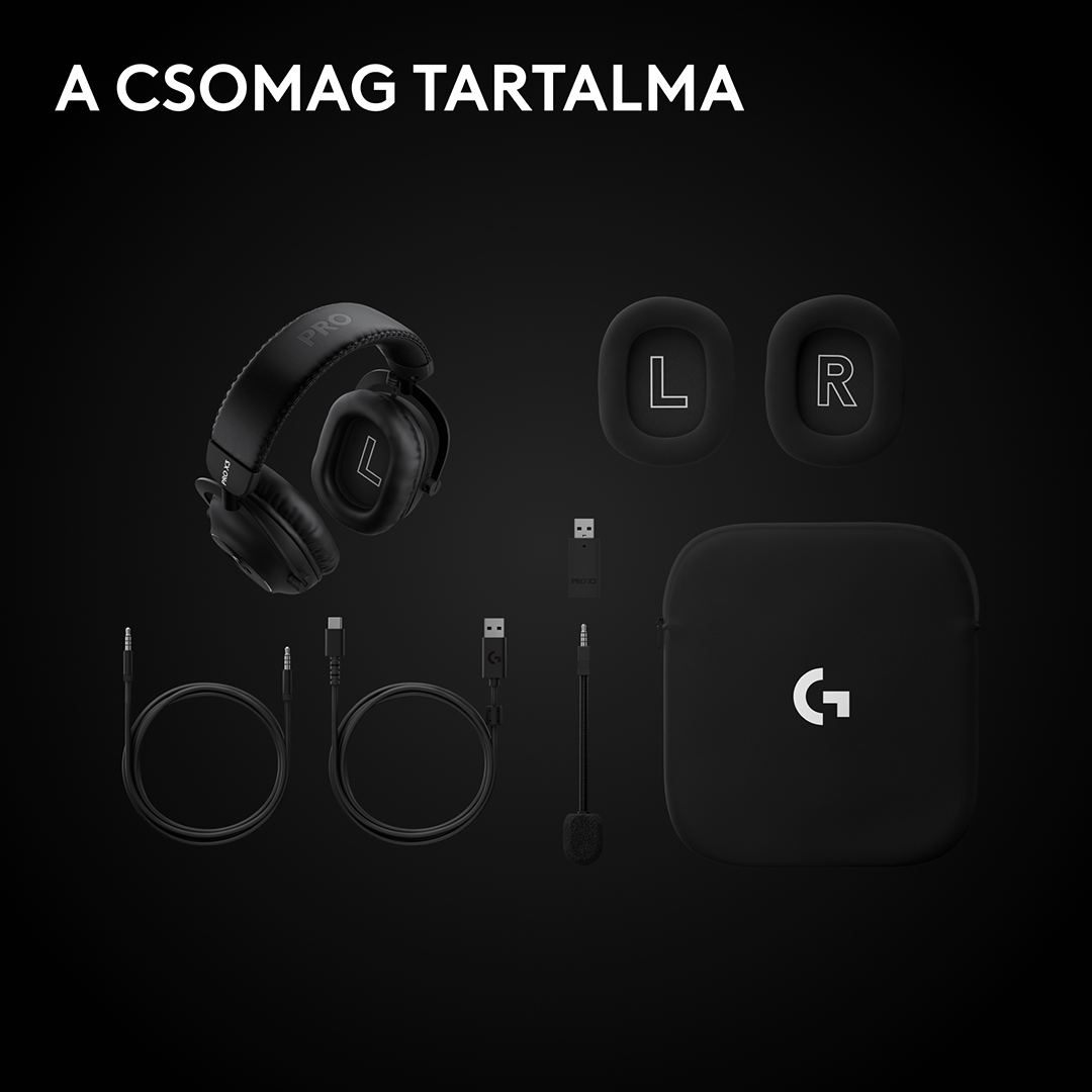 Fekete gamer headset, csere fülpárnák, kábelek, USB adapter, mikrofon és tok felülnézete fekete alapon, a csomag tartalma felirattal.