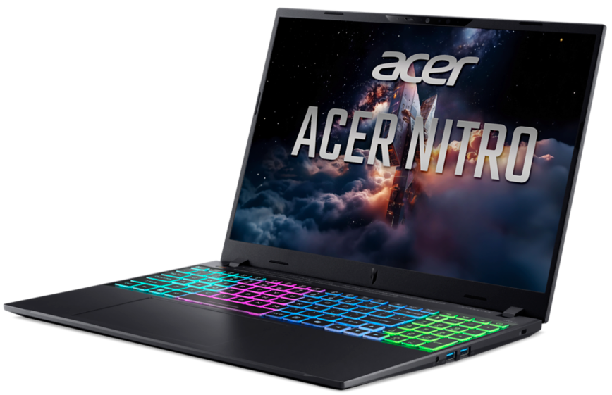 Fekete Acer Nitro laptop háttérvilágítású billentyűzettel és űrtémájú képernyővel fehér háttér előtt.