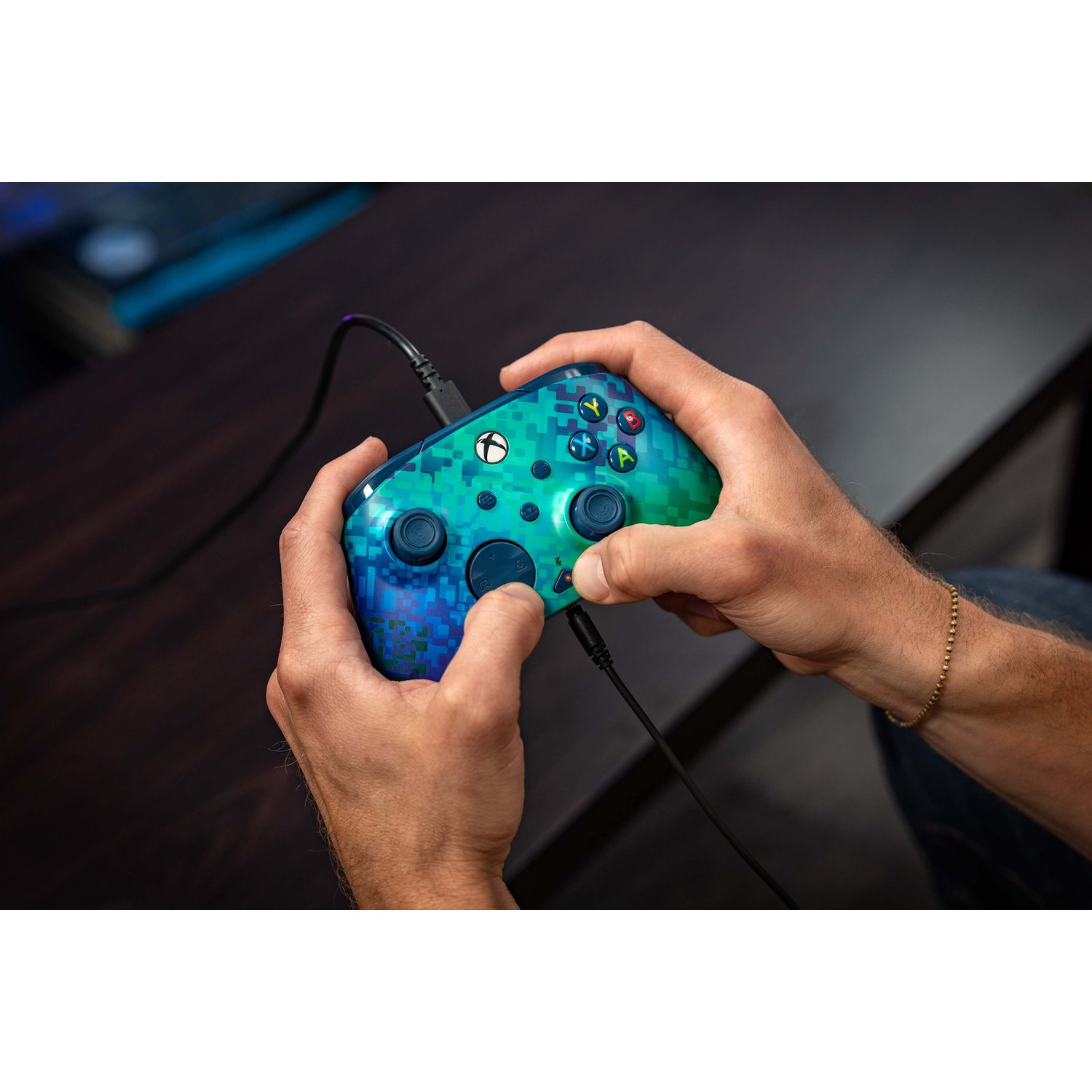 TURTLE BEACH Manette filaire avancée Rematch – Glitch Green (Xbox Series)