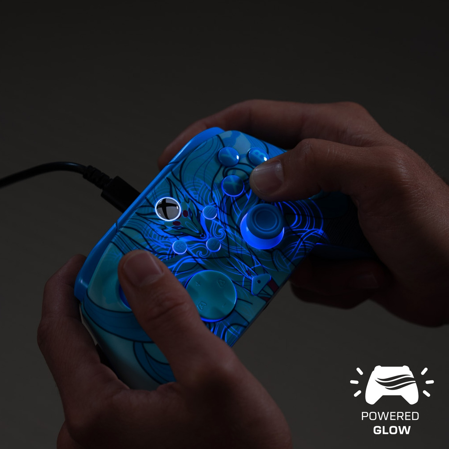 TURTLE BEACH Manette filaire avancée Rematch – Blue Kitsune EverGLOW (Xbox Series)