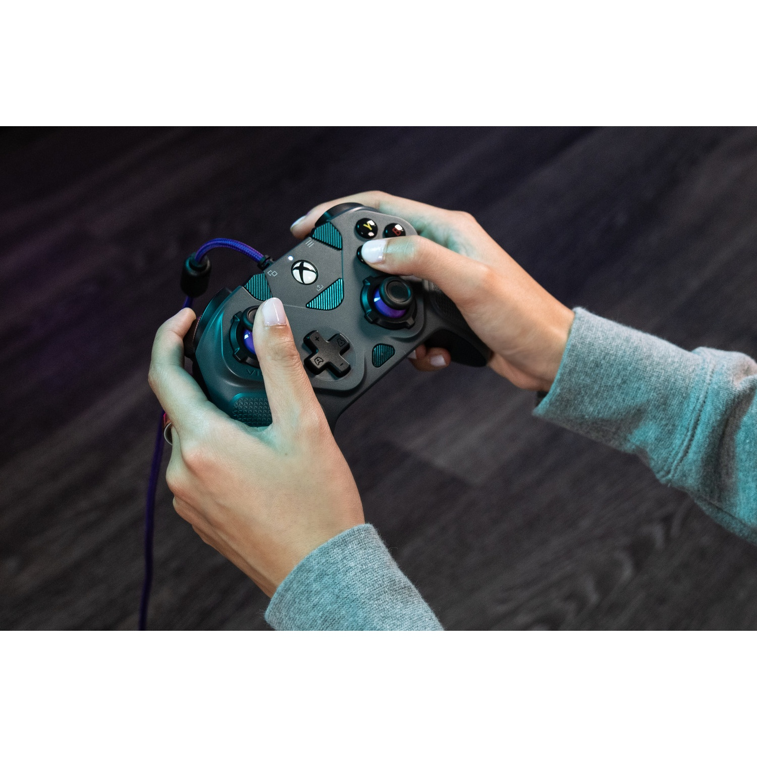 TURTLE BEACH Manette filaire Victrix Gambit Prime – Gris (Xbox Series X, S, One, PC)
