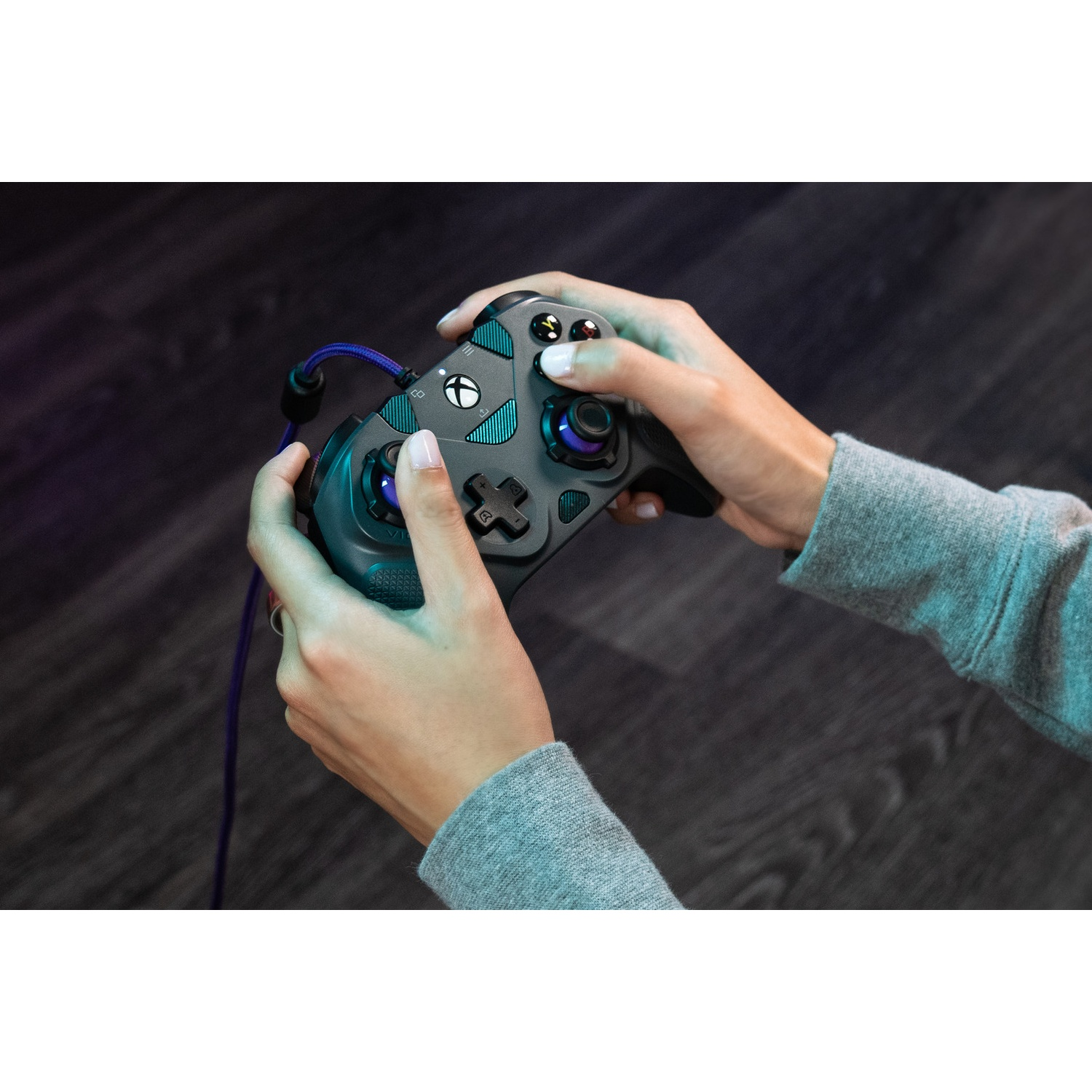 TURTLE BEACH Manette filaire Victrix Gambit Prime – Gris (Xbox Series X, S, One, PC)