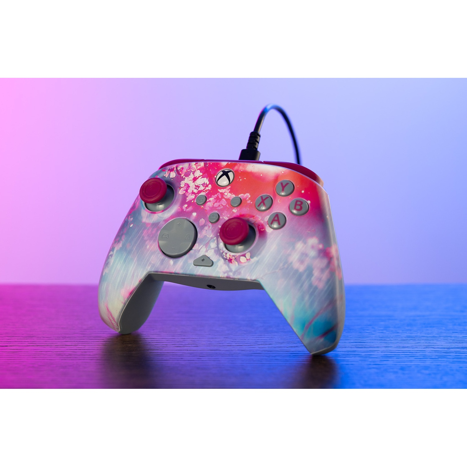TURTLE BEACH Manette filaire avancée Rematch – Kyoto Bloom Reveal (Xbox Series)