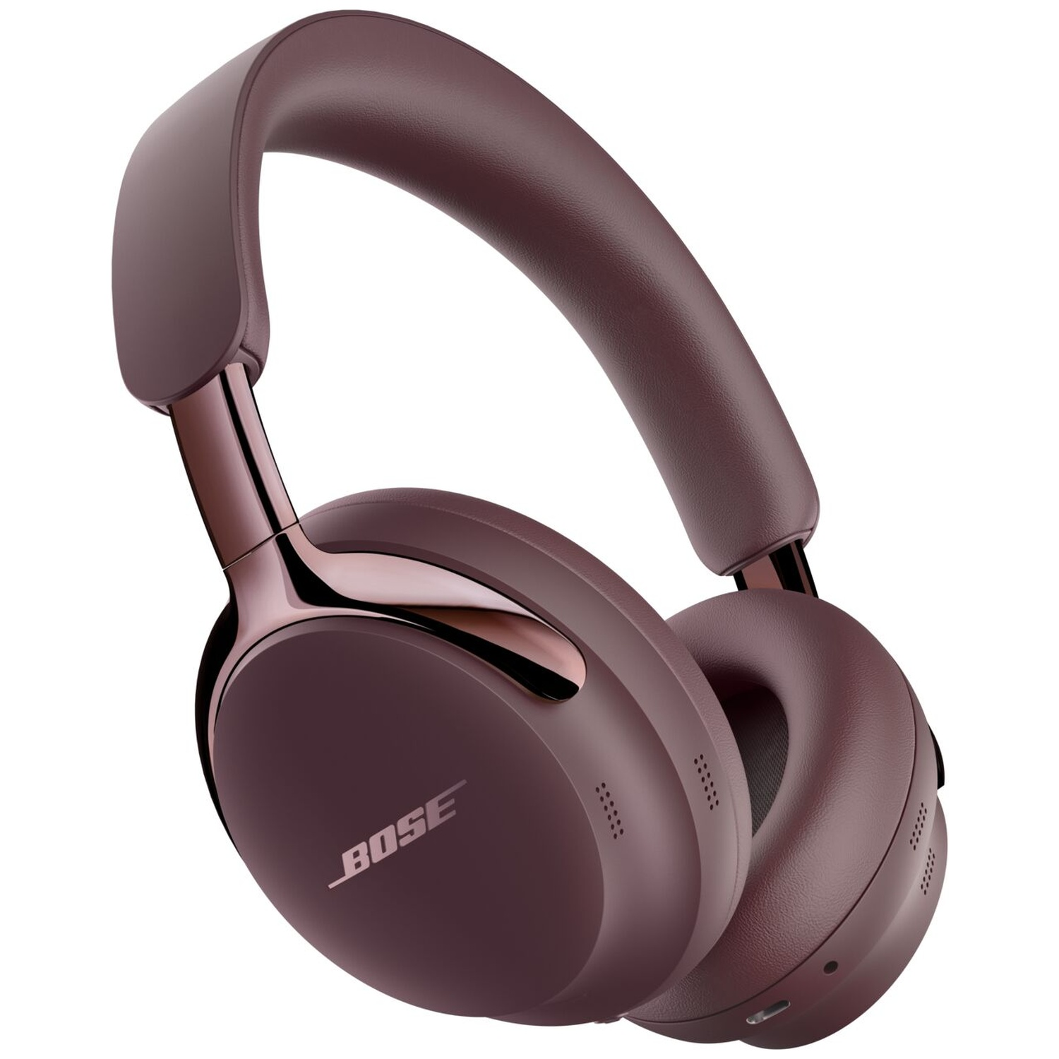 Donkerrode Bose over-ear hoofdtelefoon met metalen accenten tegen een witte achtergrond.