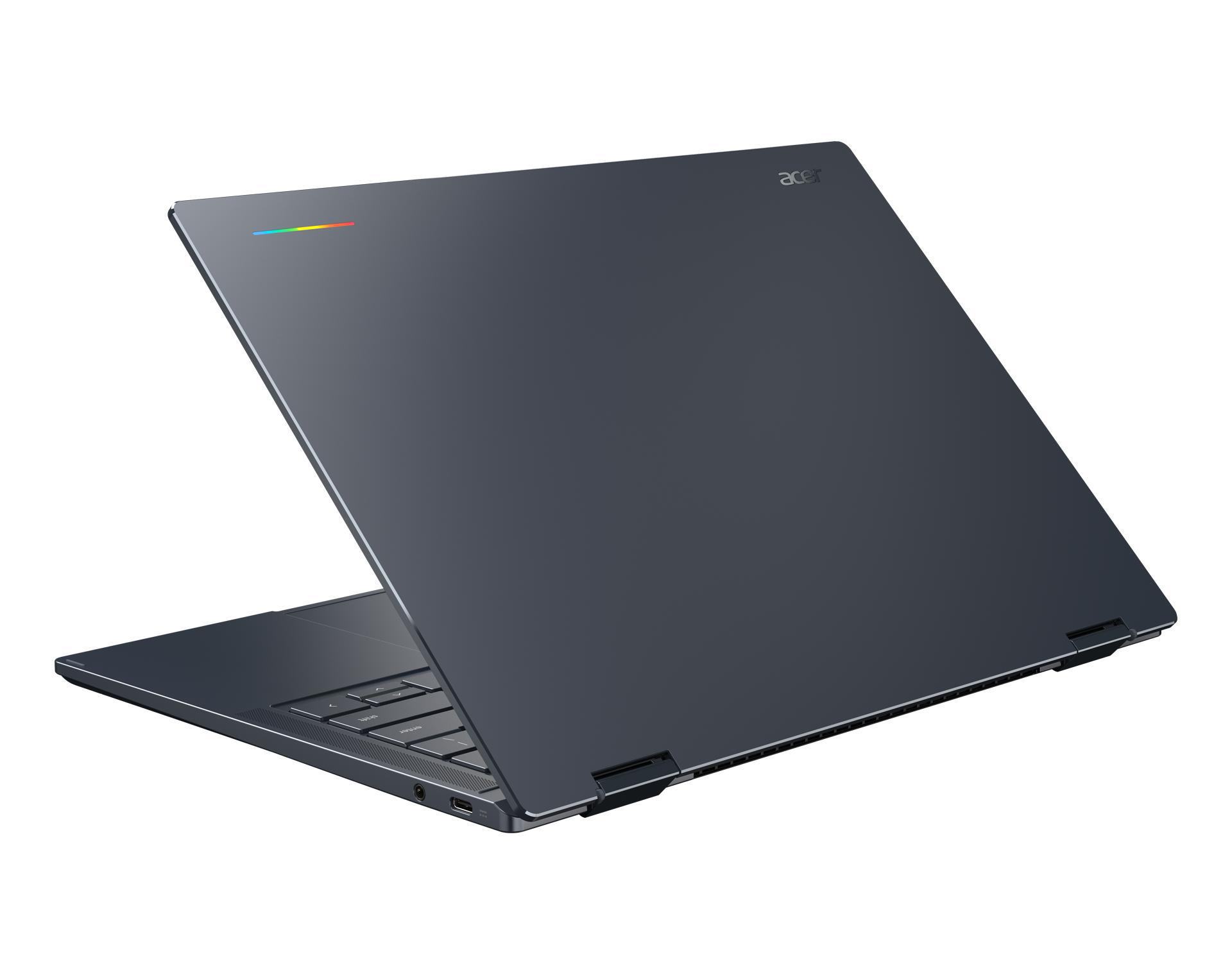 Ein geschlossener blauer Acer Chromebook Laptop steht auf weißem Hintergrund.