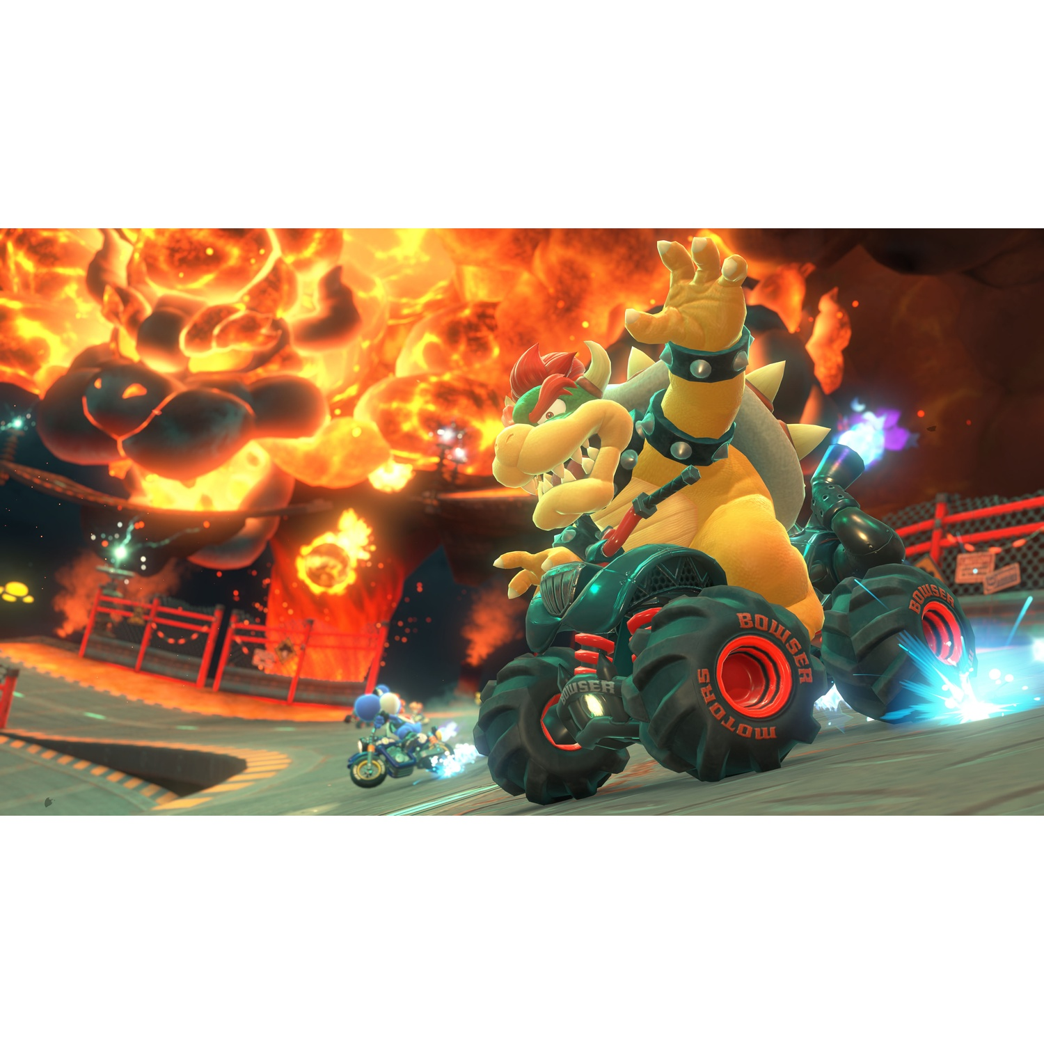 Bowser rijdt op een monsterquad voor een enorme explosie op een racebaan.