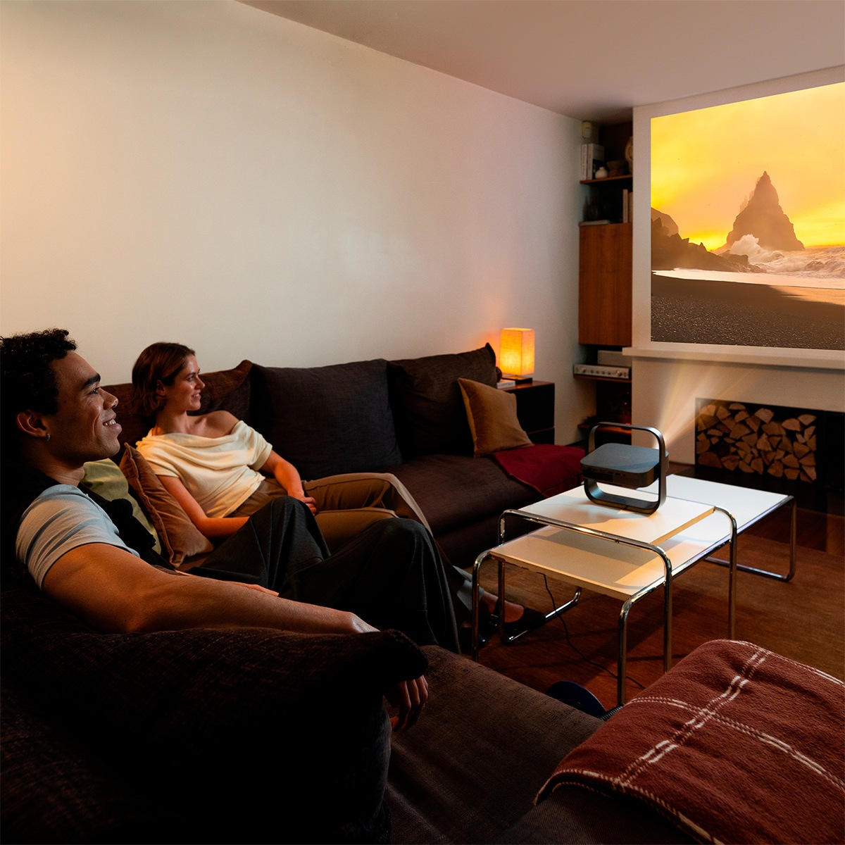 Proyector - Xgimi Elfin Flip 4K, 20000 h, UHD 4K, Soporte ajustable hasta 150º, Altavoz Harman Kardon de 7 W, Marrón