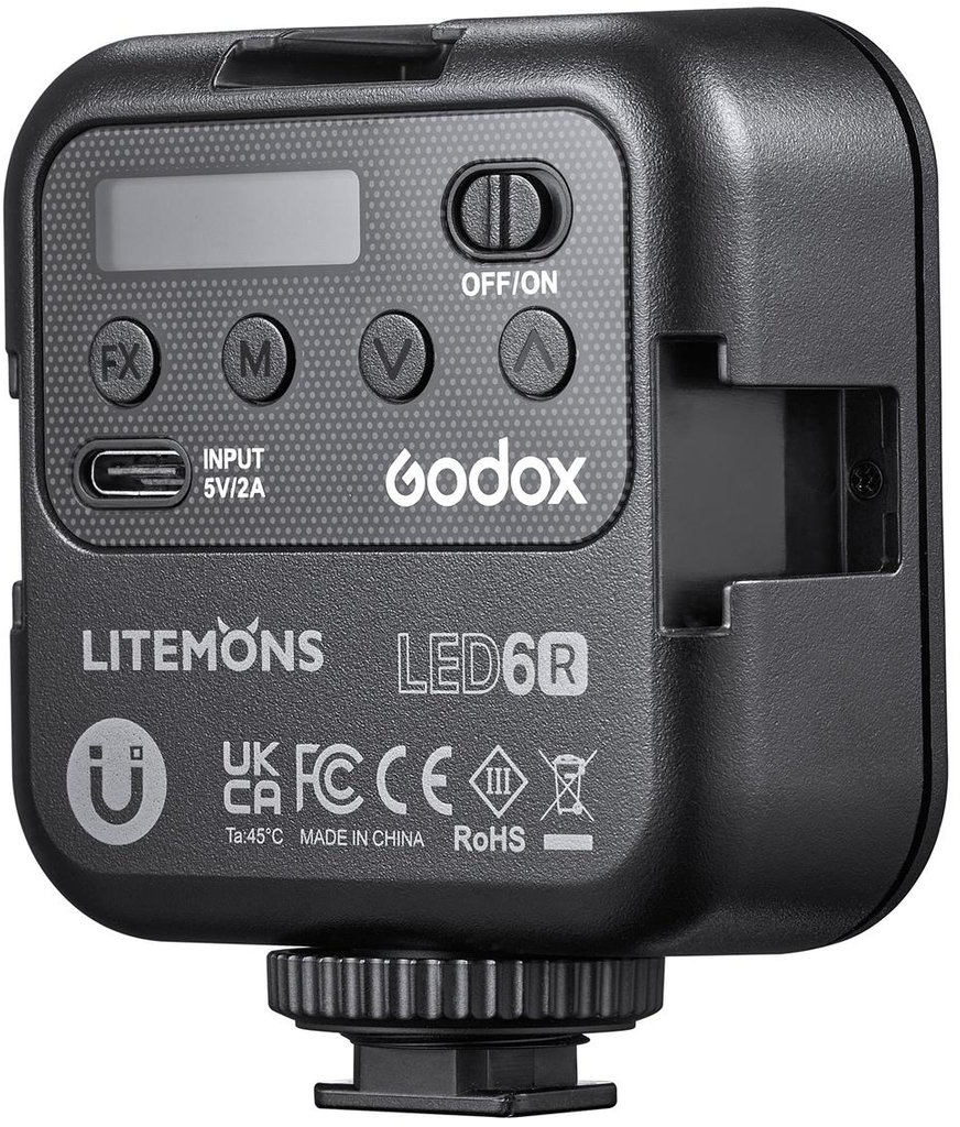Fekete Godox Litemons LED6R videólámpa kijelzővel, gombokkal, kapcsolóval, USB-C porttal és vakupapuccsal.