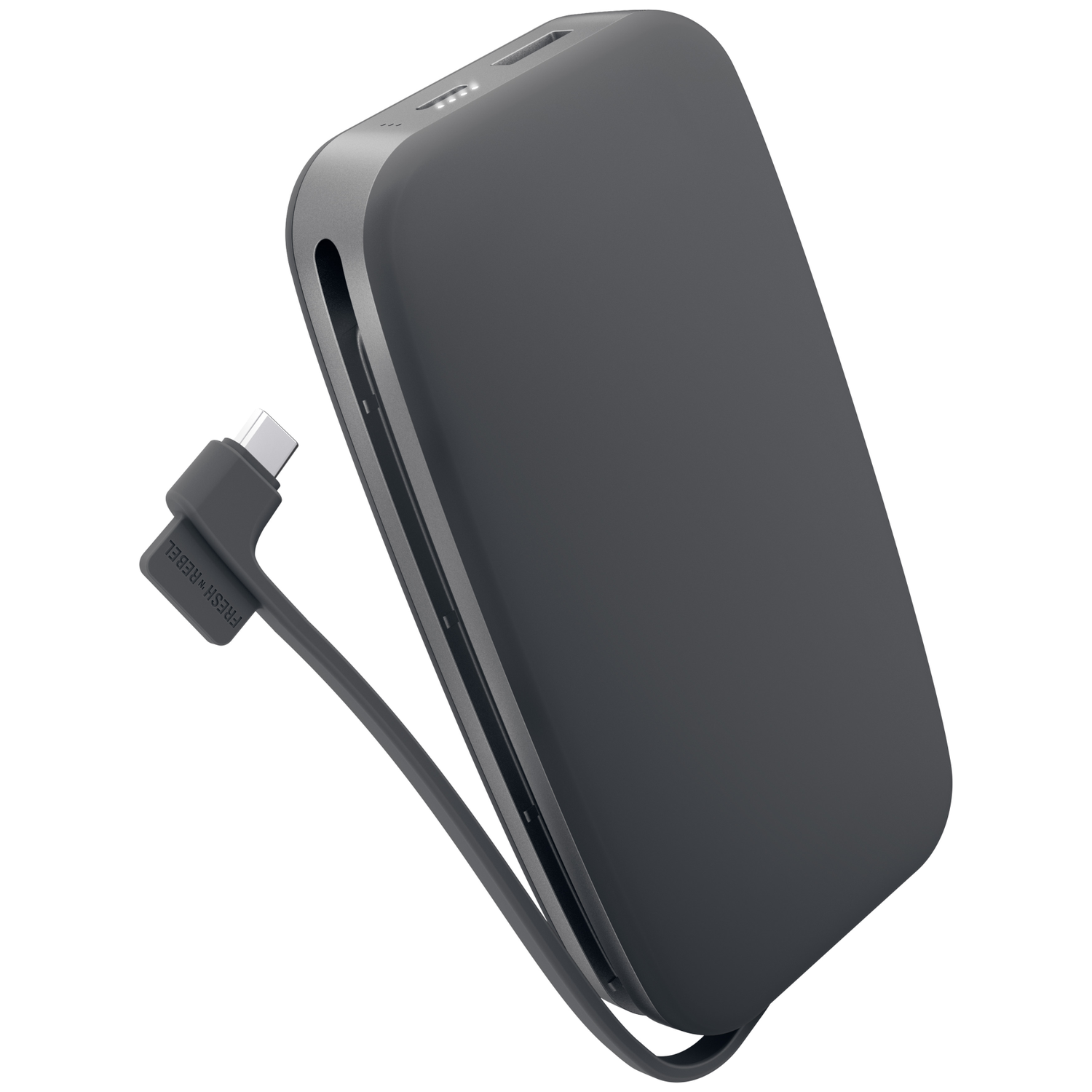 Une batterie externe gris foncé aux coins arrondis avec un câble USB-C attaché sur un fond blanc.