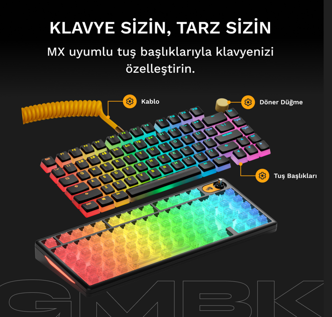 Siyah arka planda özelleştirilebilir tuş kapaklı, sarı kablolu ve döner düğmeli RGB klavyeler.