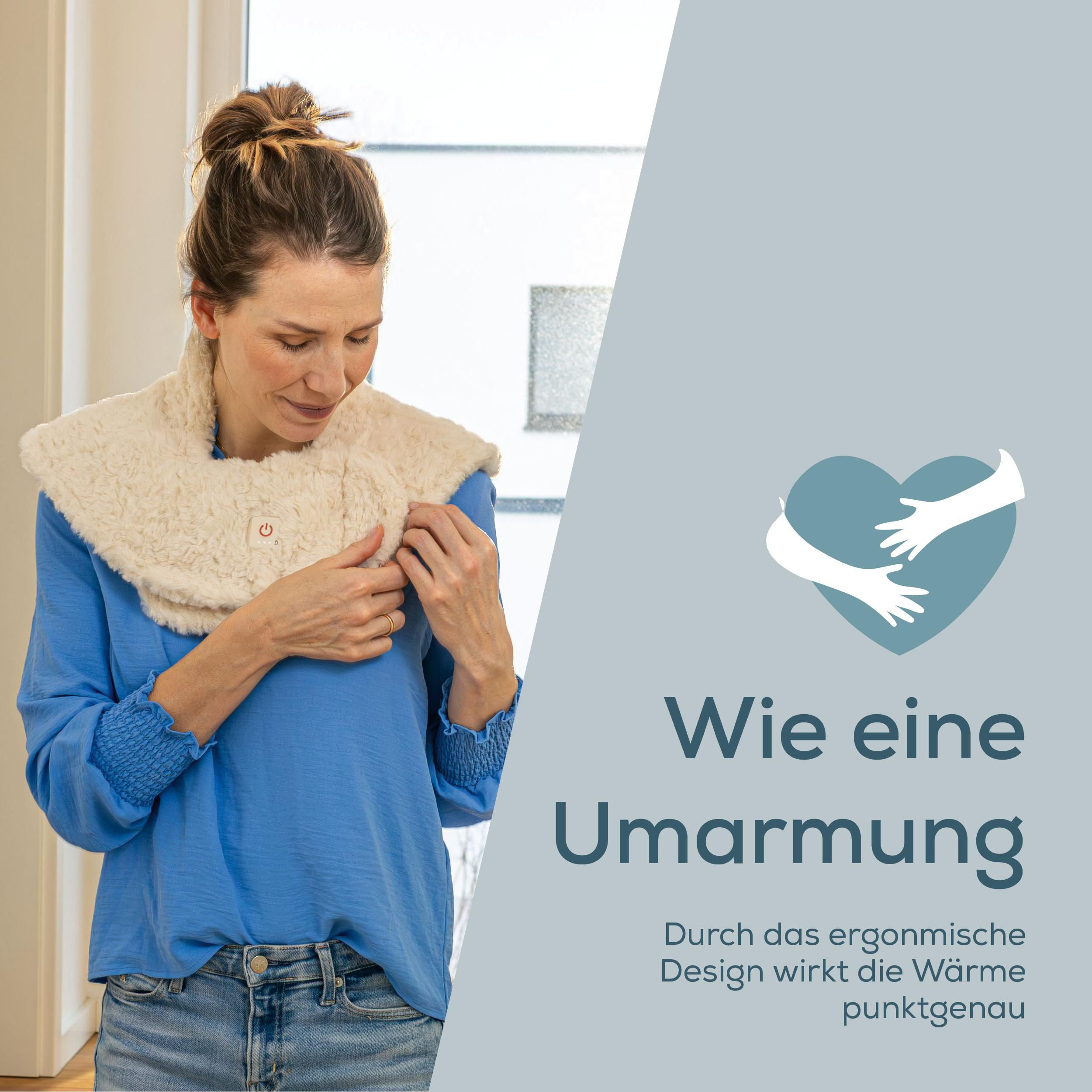Eine Frau in blauem Oberteil trägt einen flauschigen beigen Heizkragen. Text und Herz-Logo rechts.