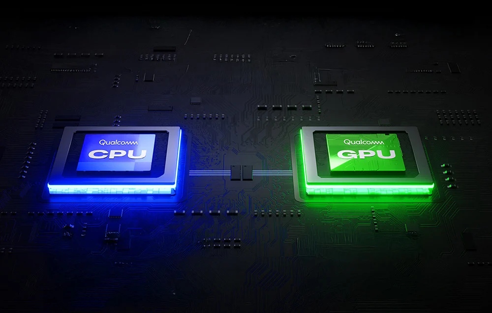 Egy kék Qualcomm CPU balra és egy zöld Qualcomm GPU jobbra világít egy sötét áramköri lapon.