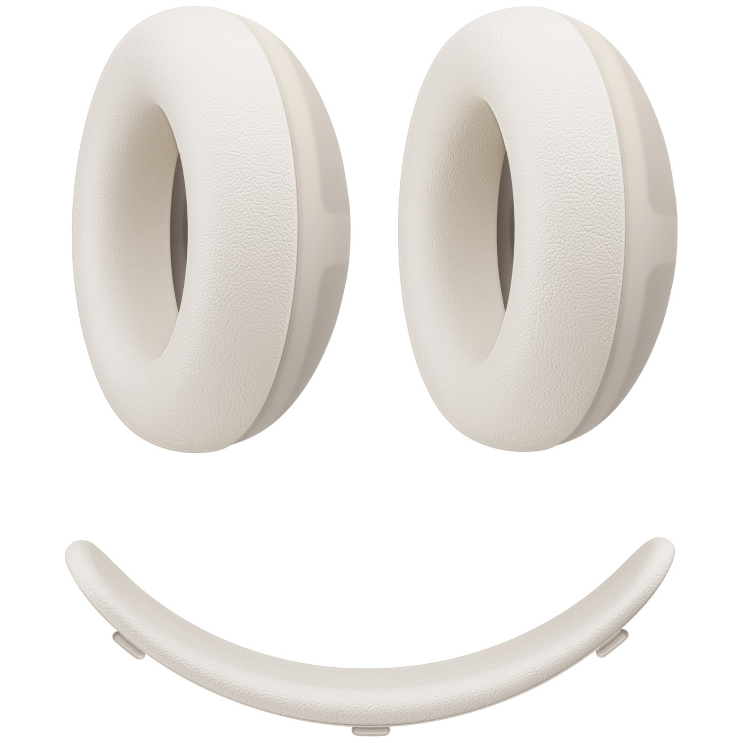 Pièces de casque blanches disposées pour ressembler à un visage souriant sur fond blanc.