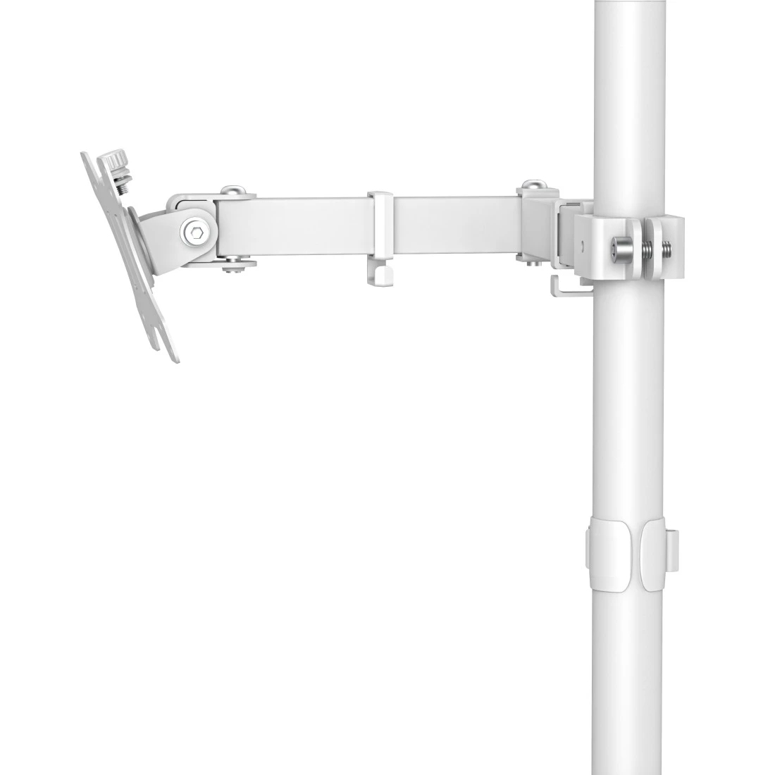Un brazo de monitor blanco sujeto con una abrazadera a un poste vertical sobre fondo blanco.