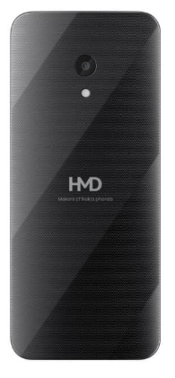 Tył czarnego smartfona HMD z pionowym obiektywem aparatu, lampą błyskową i białym logo HMD.