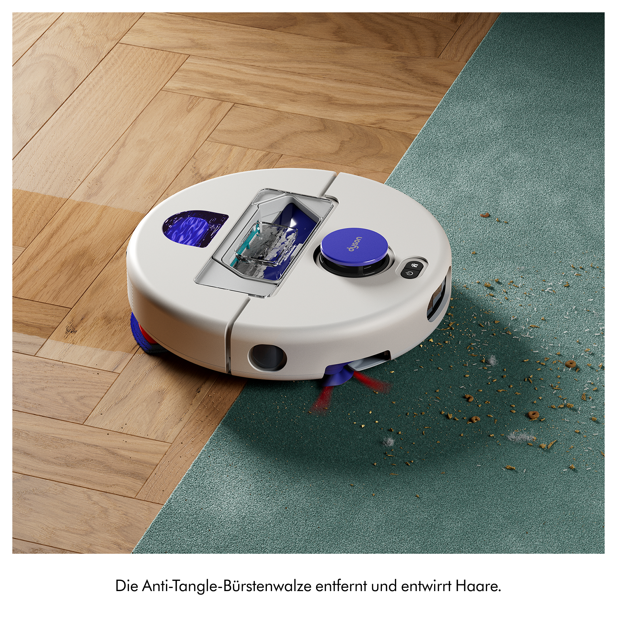 Ein weißer Dyson Saugroboter reinigt einen grünen Teppich neben hellem Holzparkett.