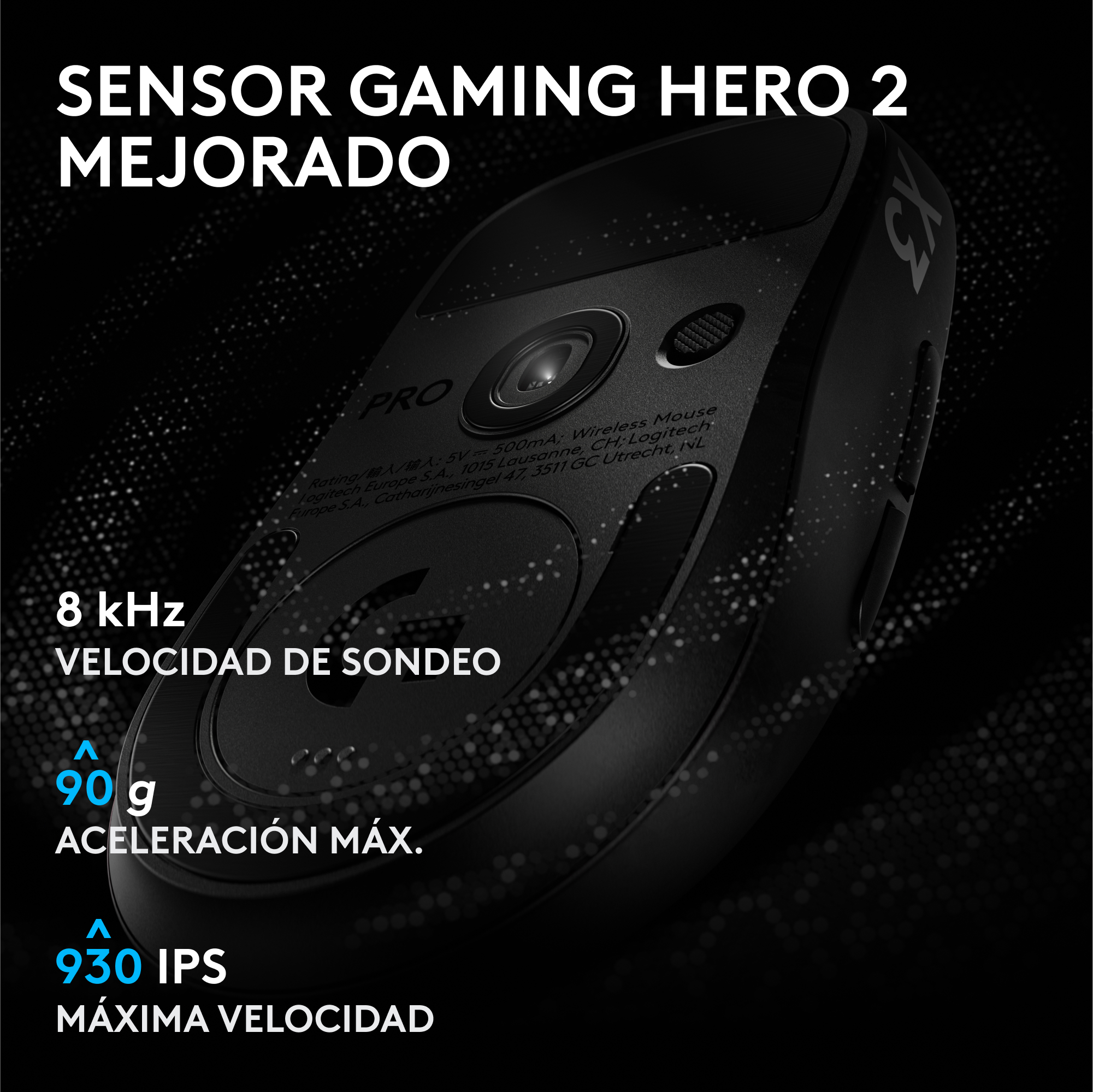 La parte inferior de un ratón inalámbrico negro para juegos con sensores y texto sobre fondo oscuro.