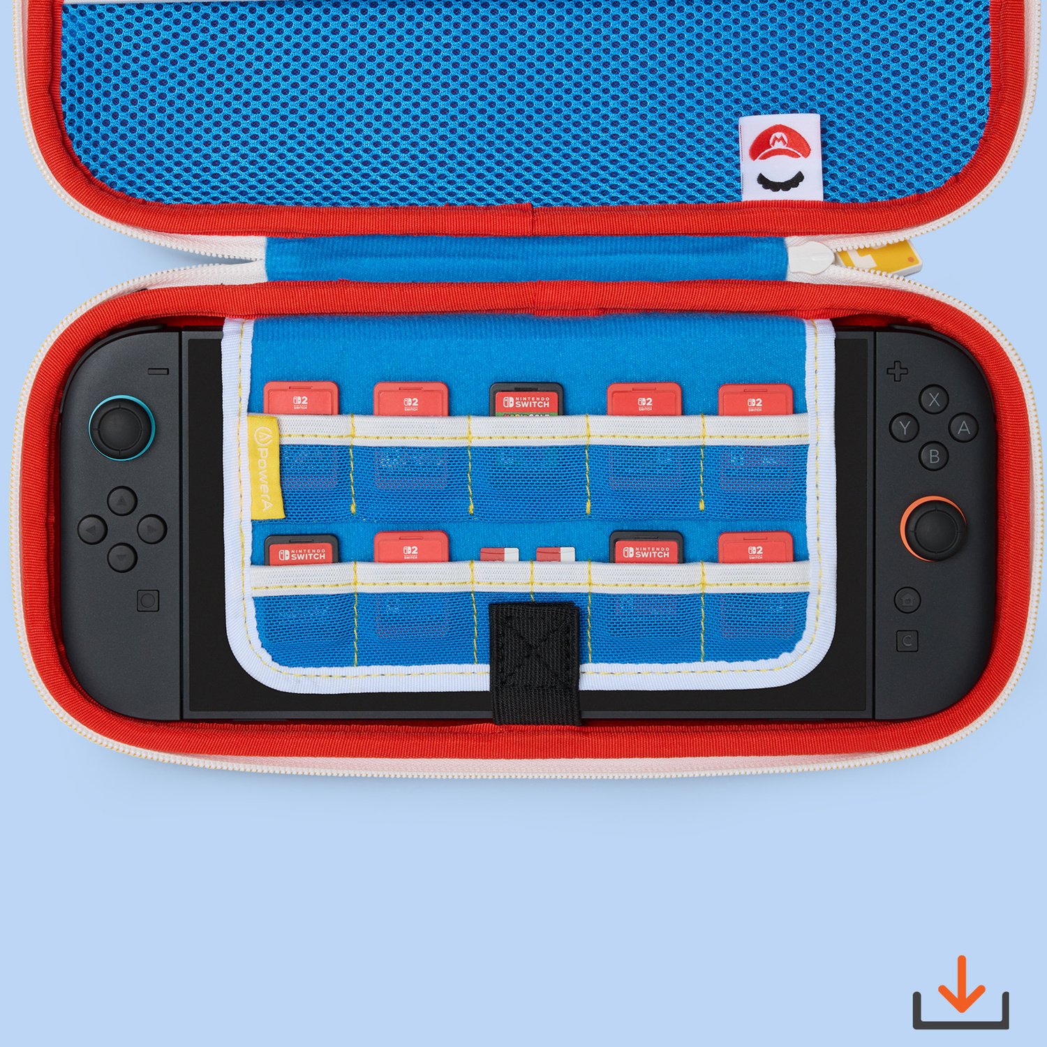Una custodia aperta rossa e blu per Nintendo Switch con console e cartucce di gioco all'interno.