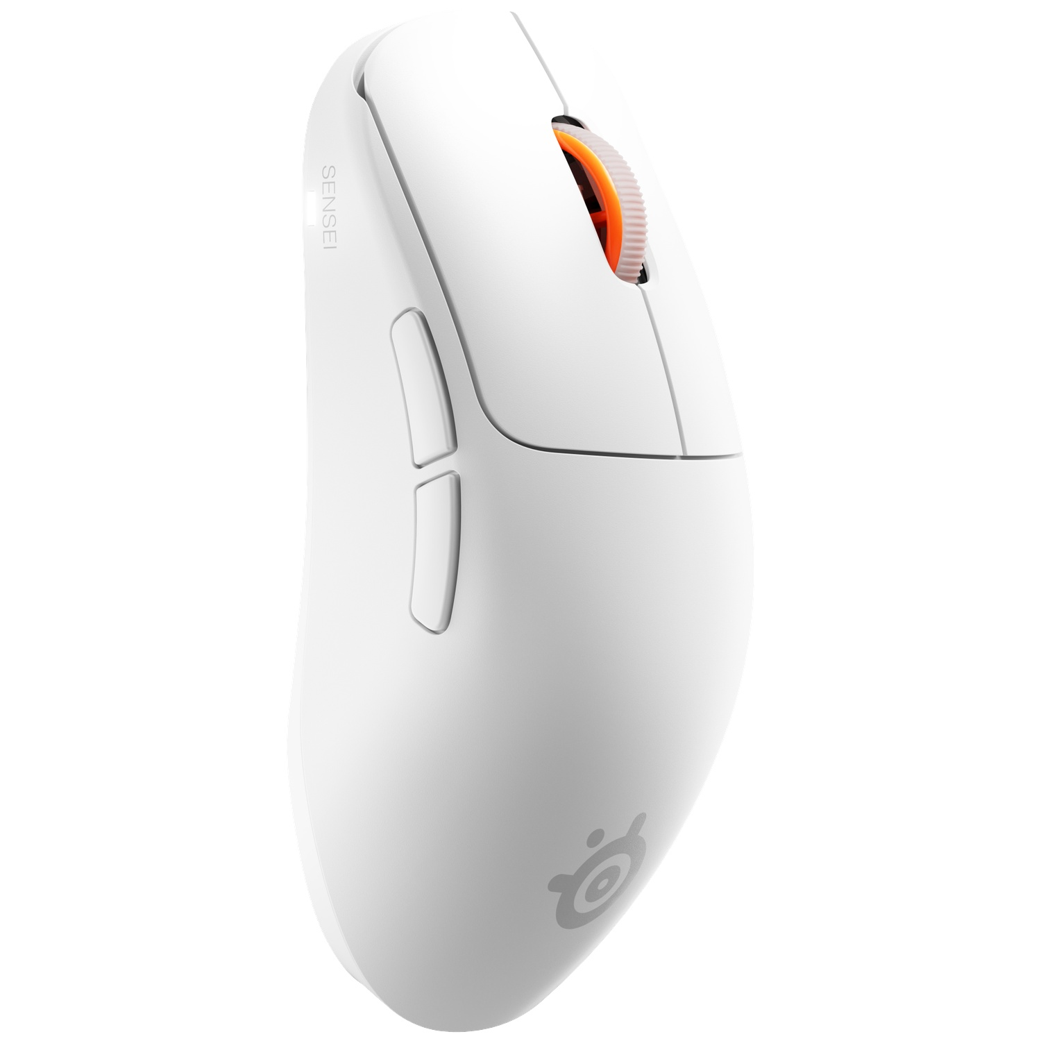 Een witte gamingmuis met een oranje scrollwiel en twee zijknoppen op een witte achtergrond.
