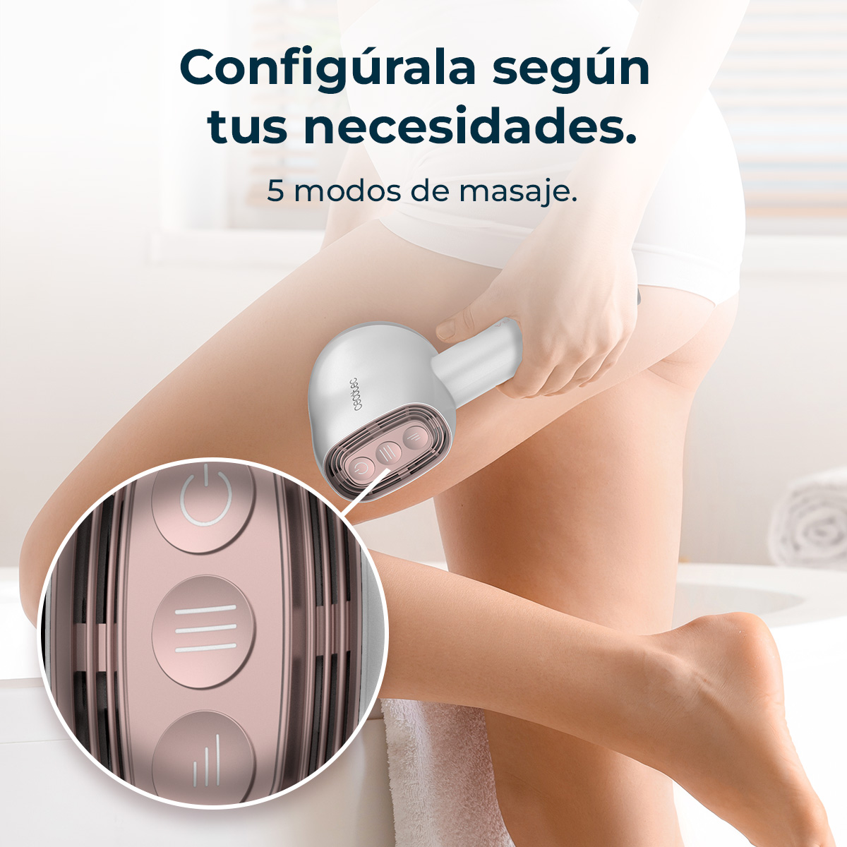 Una persona sostiene un dispositivo de masaje en su muslo, con texto en español.