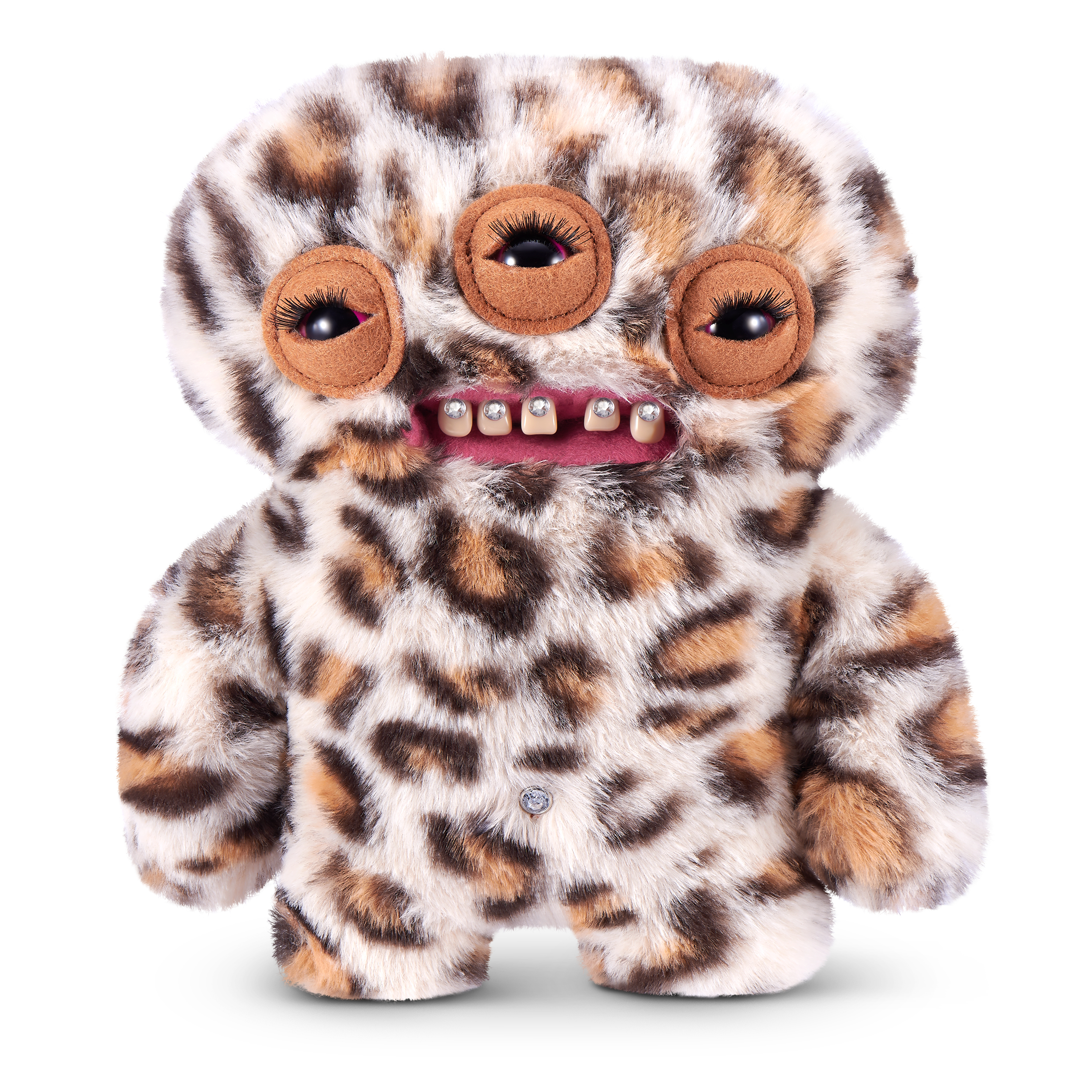 Un monstruo de peluche con estampado de leopardo, tres ojos, dientes limpios y una gema brillante en el vientre.