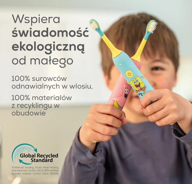 Dziecko trzyma dwie kolorowe szczoteczki elektryczne ze SpongeBobem i Patrykiem, w tle polski tekst.