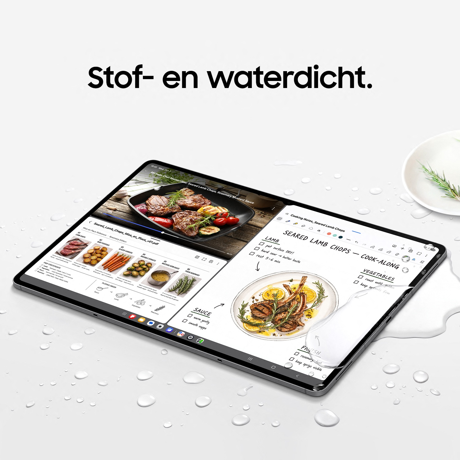 Een tablet met kookrecepten en video op het scherm, omringd door waterdruppels en tekst op wit.