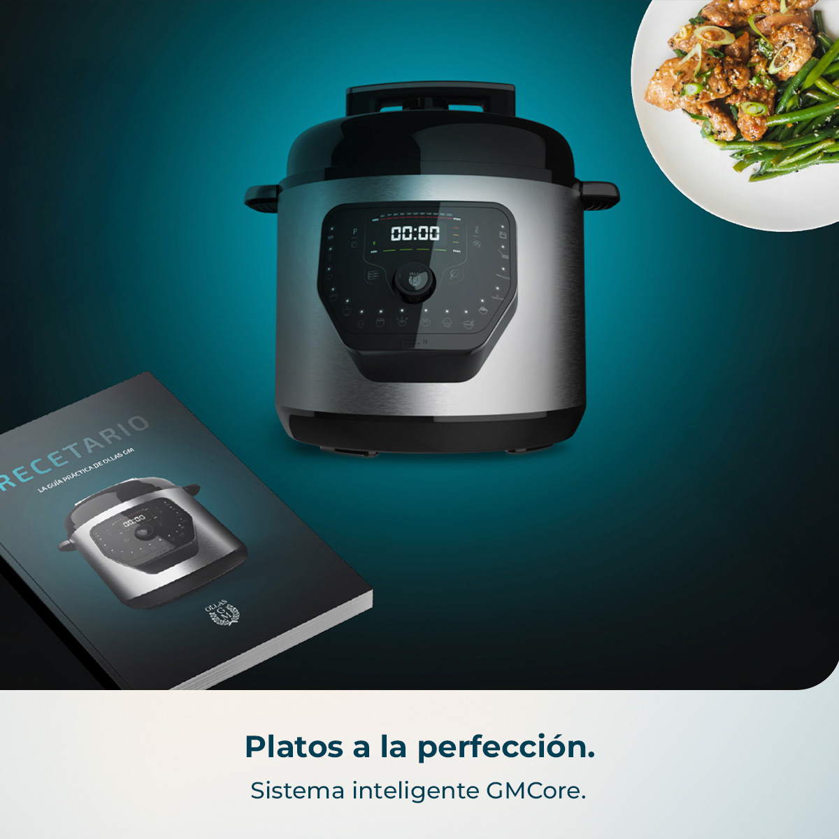 Una olla a presión plateada, un recetario y un plato de carne con judías verdes sobre fondo azul.