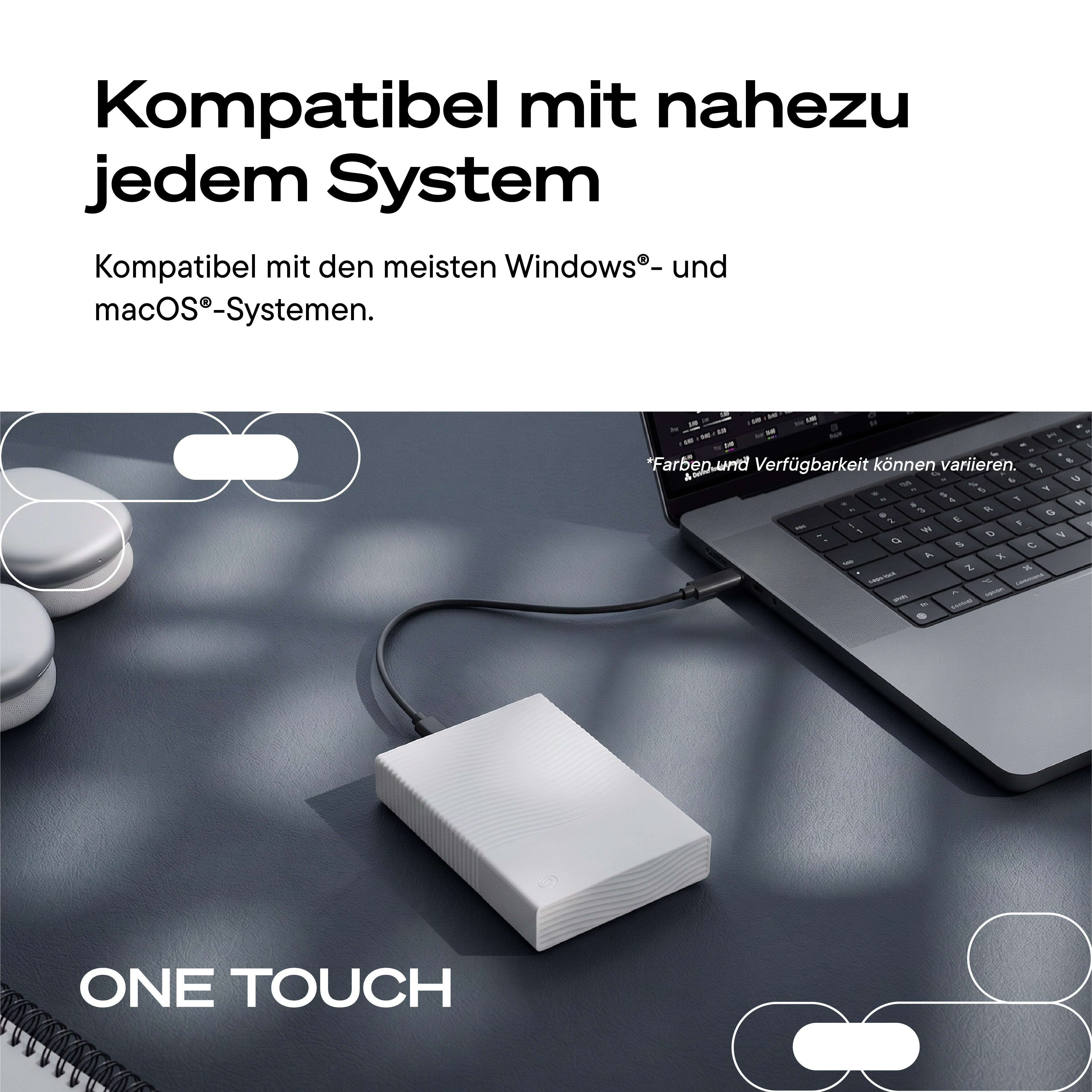 Eine weiße One Touch Festplatte ist per Kabel mit einem Laptop auf einem Tisch verbunden.
