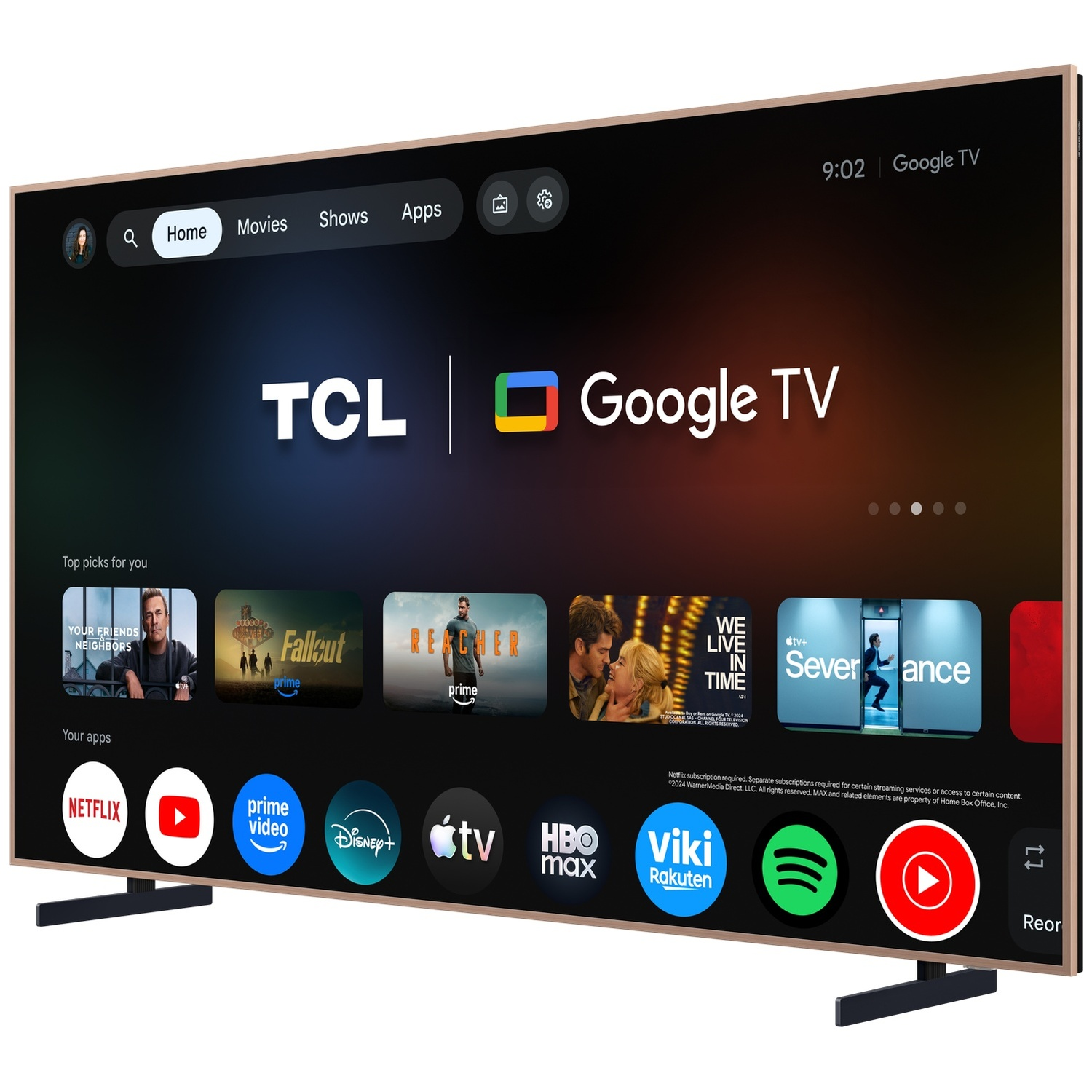 Een TCL Google TV scherm toont het hoofdmenu met streaming-apps en aanbevelingen.