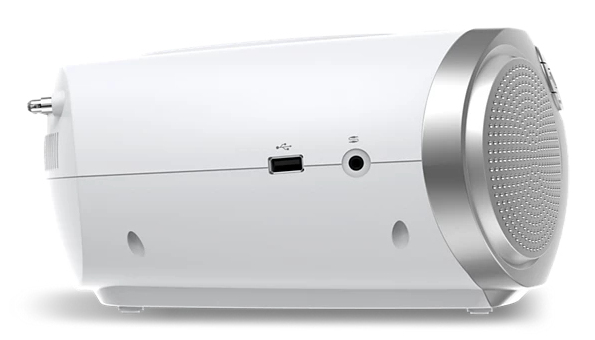 Un dispositivo tecnológico blanco con detalles plateados, un puerto USB y un conector para auriculares.