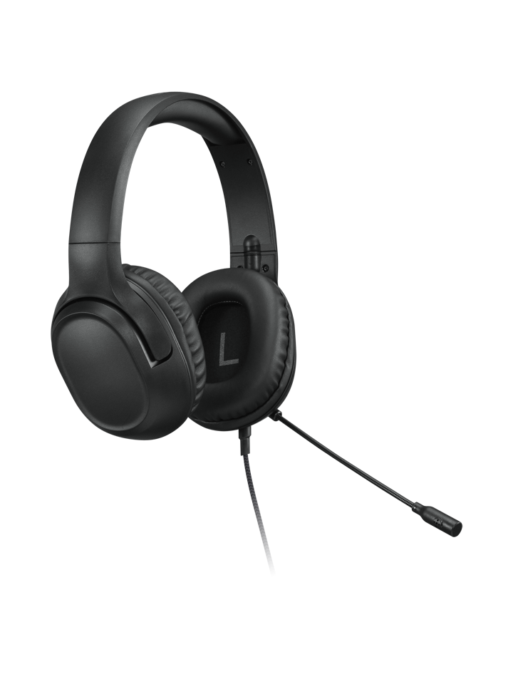 Auriculares con cable negro y micrófono sobre un fondo negro.
