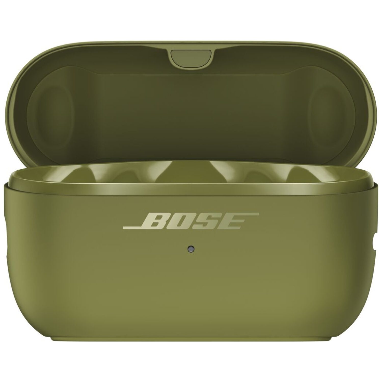 Open olijfgroene Bose-oplaadcase met logo aan de voorkant op een witte achtergrond.