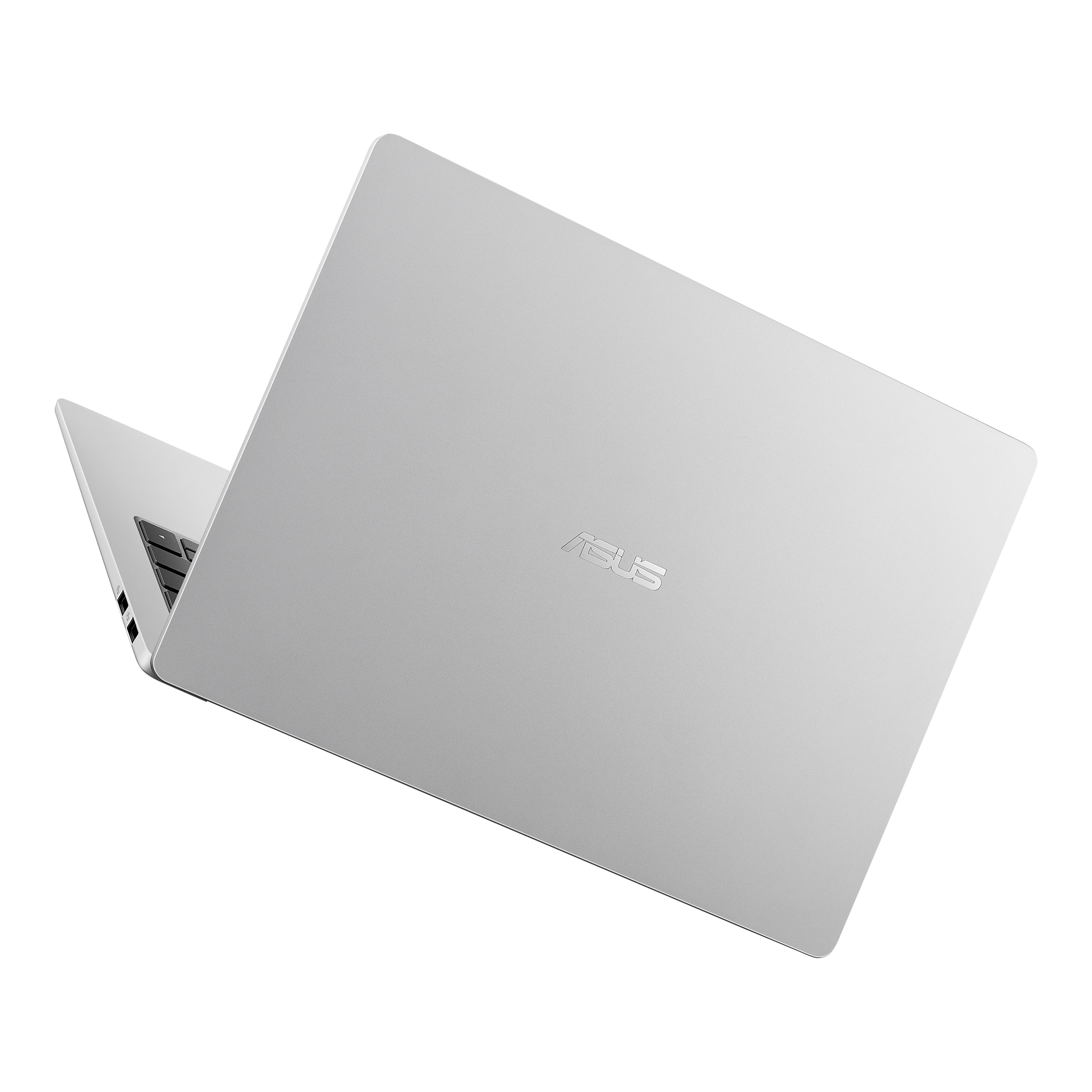 Beyaz arkaplanda izole edilmiş, logosu görünen kapalı kapaklı gümüş renkli bir ASUS dizüstü bilgisayar.