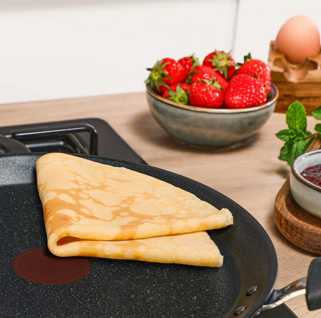 Patelnia do naleśników TEFAL G3333843 PCKP25 Czarny