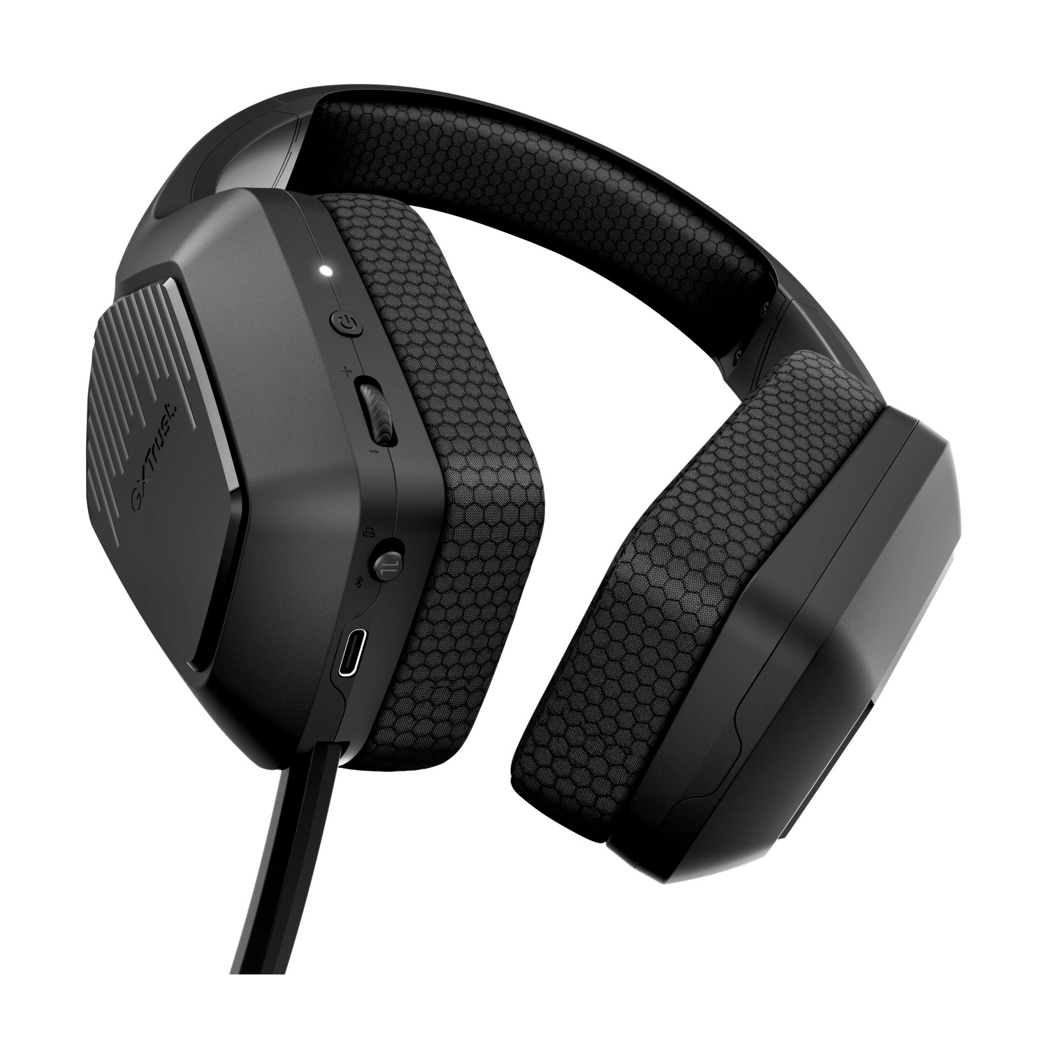 Cuffie over-ear nere con padiglioni auricolari testurizzati, pulsanti, porte e microfono ad asta su sfondo bianco.