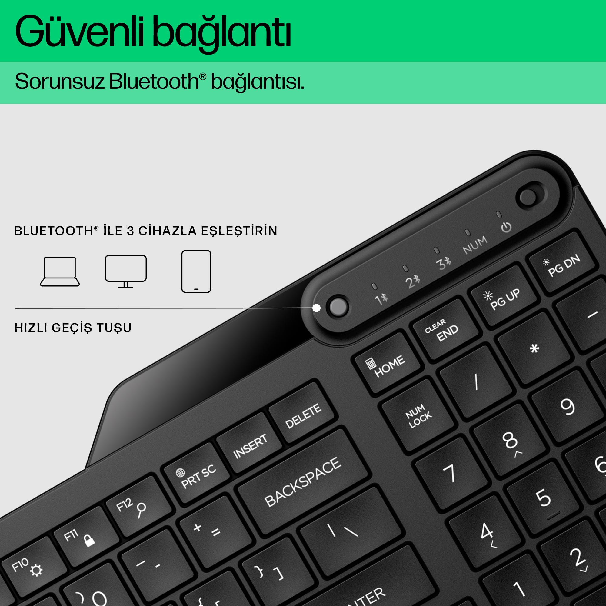 Bluetooth bağlantılı ve üst kısımda üç cihaz için hızlı geçiş tuşları bulunan siyah klavye.