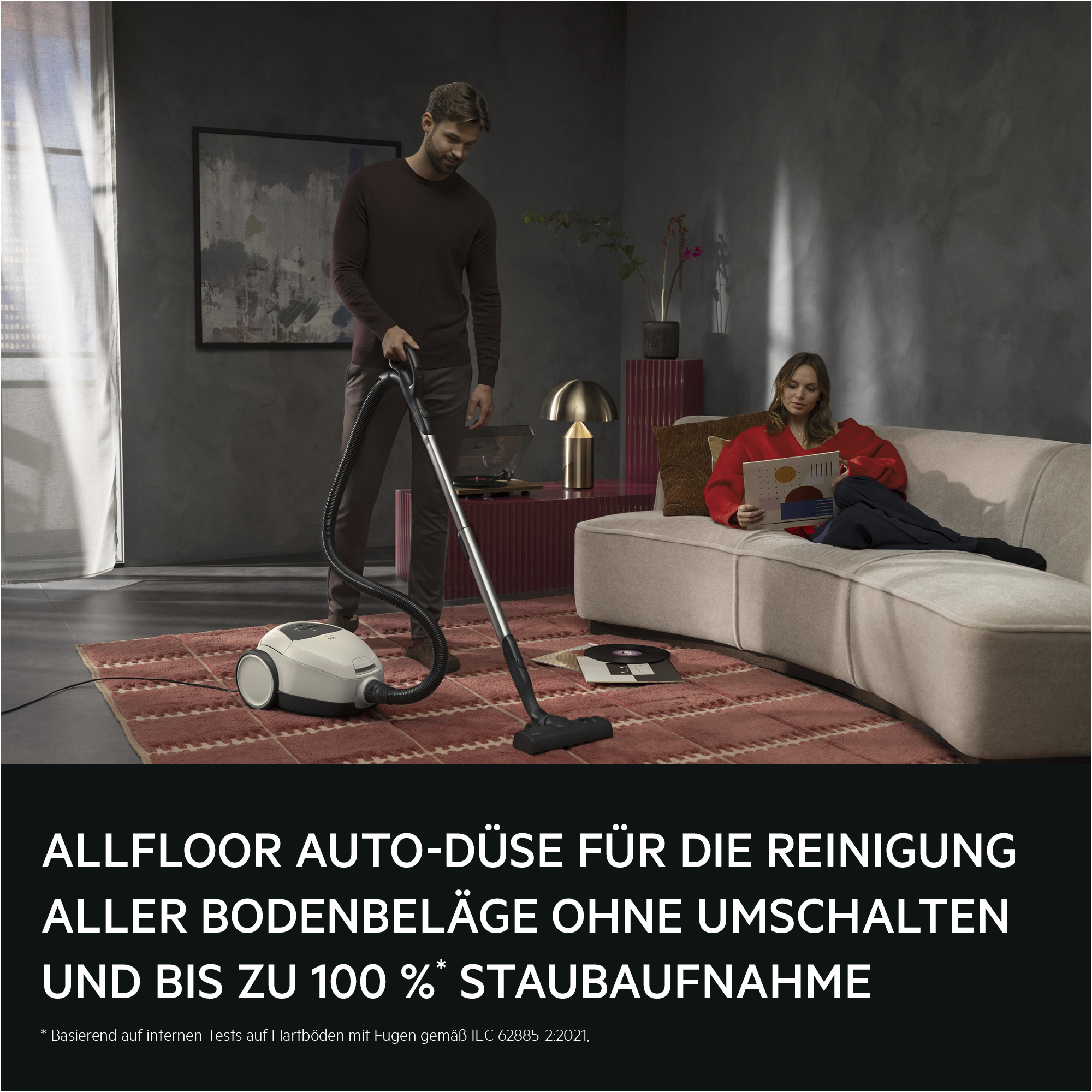 AEG AB71H3SW Hygienic 6000 Staubsauger mit Beutel (73 dB(A), maximale Leistung: 750 Watt, Shell White)