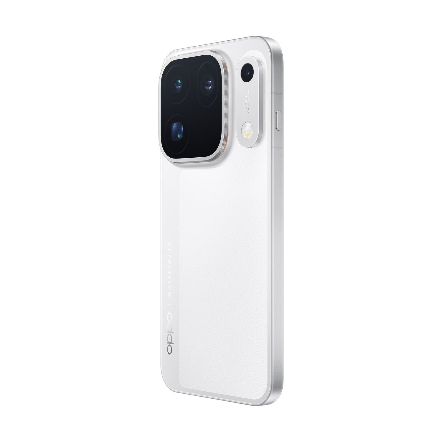 Uno smartphone bianco con un grande modulo fotocamera quadrato con tre lenti sul retro.