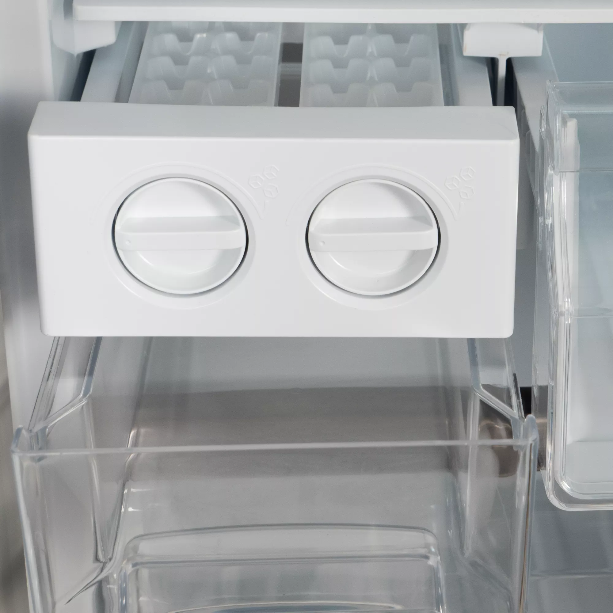 Congelador vertical - Infiniton CV-274L85XDB, 274 l, Alto 185.5 cm, No Frost, Metal Technology, LCD touchControl, Inox