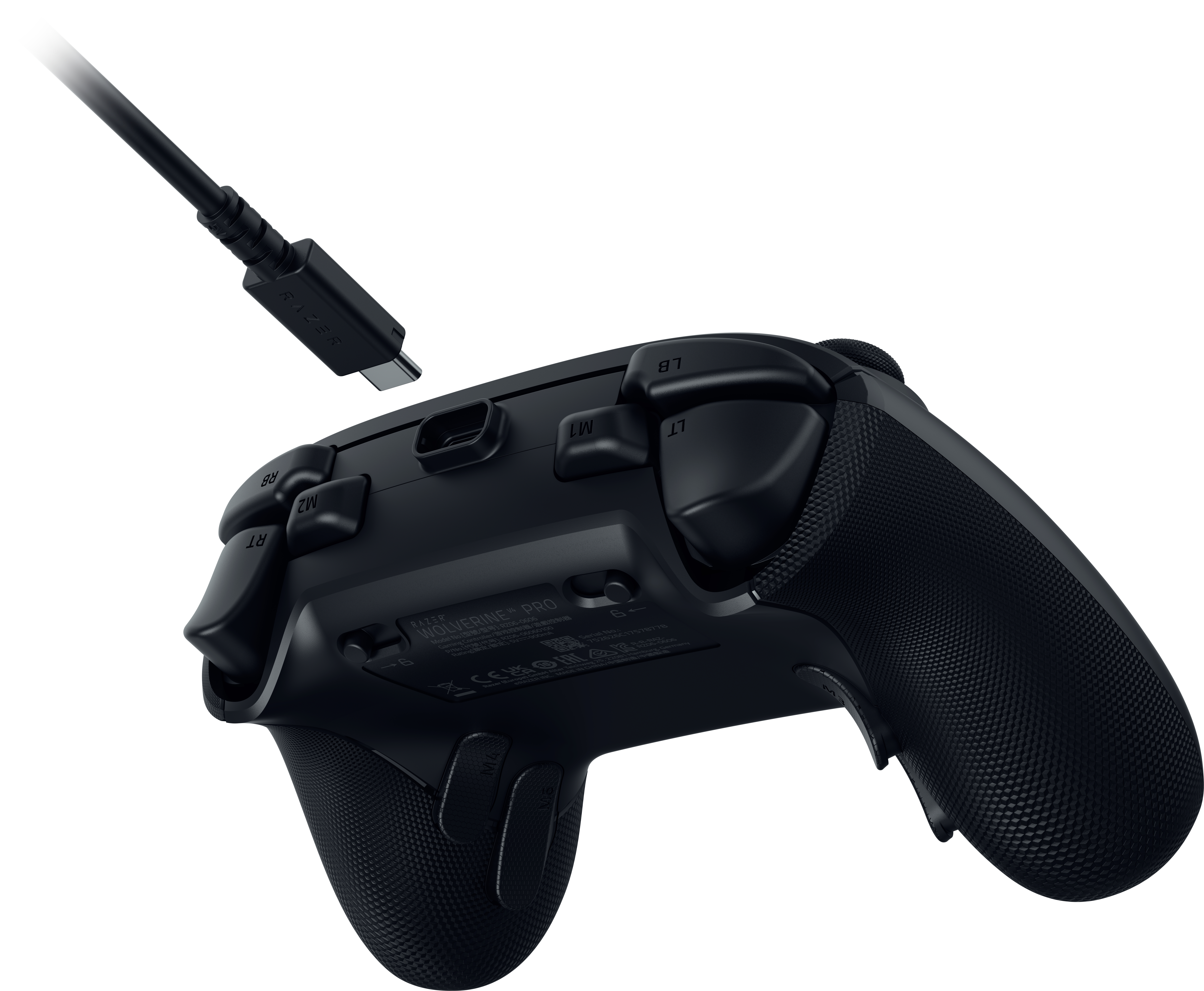 Ein schwarzer Razer-Controller mit Texturierten Griffen, wird mit einem USB-C-Kabel verbunden.